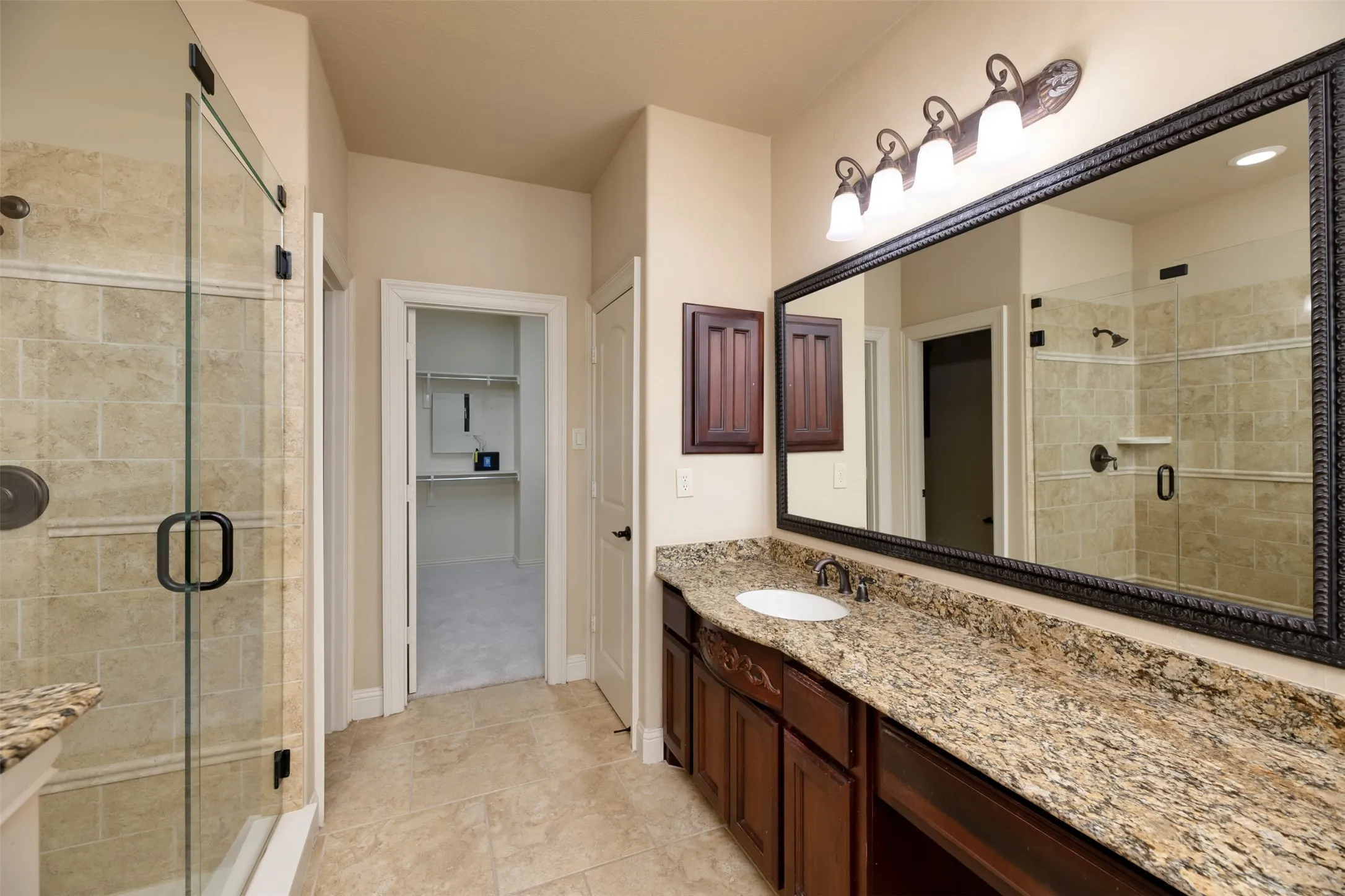 Townhouse For Rent in Collin County , 7914 Bishop Road, Plano, Texas 75024, 3 Bedroom, 4 Bathroom, 2 Garage spaces, 2,046 Sqft, built in 2007, mls#21375797, Real Estate Agent in Plano, Homes For Rent in Collin county, Homes For Rent in Plano, Realtor in Plano Texas, Real Estate Brokerage Independent Realty Texas, Luminita Cordes Realtor