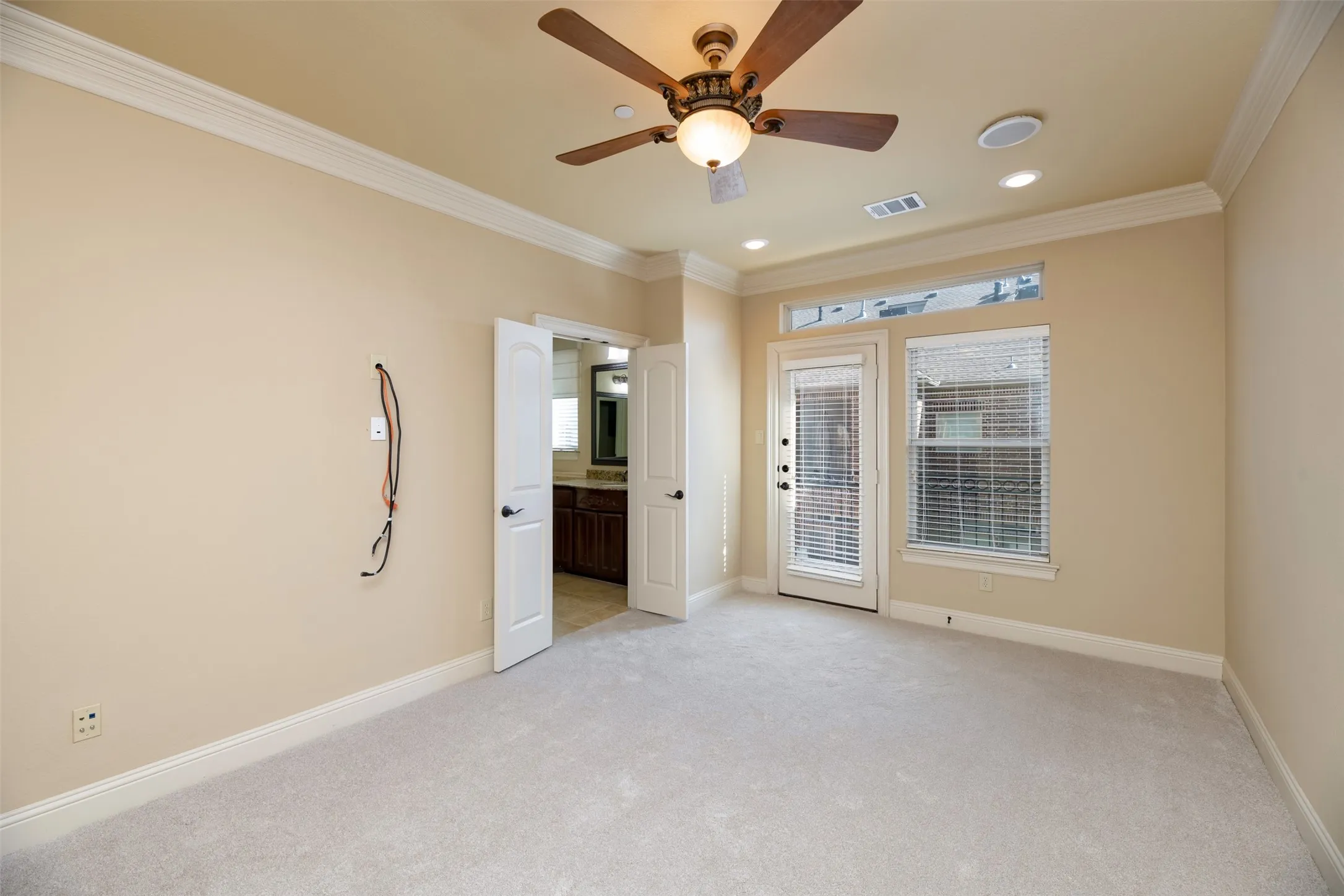 Townhouse For Rent in Collin County , 7914 Bishop Road, Plano, Texas 75024, 3 Bedroom, 4 Bathroom, 2 Garage spaces, 2,046 Sqft, built in 2007, mls#21375797, Real Estate Agent in Plano, Homes For Rent in Collin county, Homes For Rent in Plano, Realtor in Plano Texas, Real Estate Brokerage Independent Realty Texas, Luminita Cordes Realtor