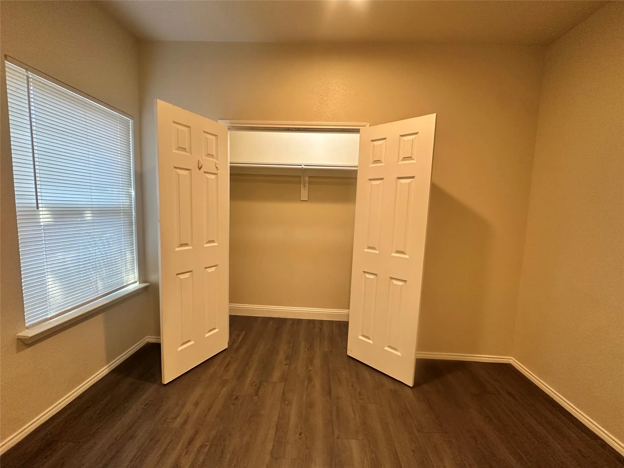 Duplex For Rent in Tarrant County , 7407 Novella Drive, Fort Worth, Texas 76134, 3 Bedroom, 2 Bathroom, 1 Garage spaces, 1,055 Sqft, built in 2018, mls#21376375, Real Estate Agent in Fort Worth, Homes For Rent in Tarrant county, Homes For Rent in Fort Worth, Realtor in Fort Worth Texas, Real Estate Brokerage Independent Realty Texas, Luminita Cordes Realtor