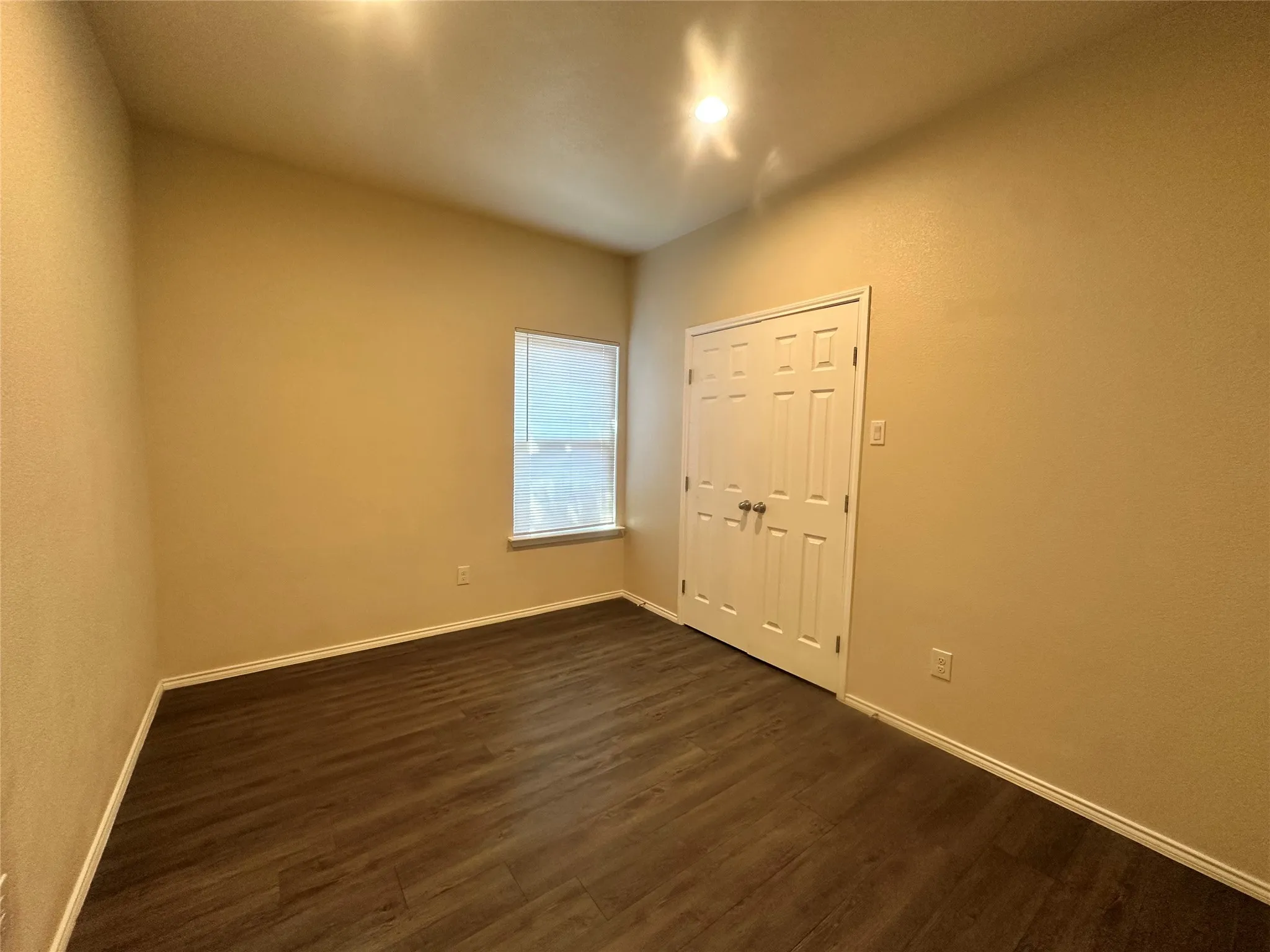 Duplex For Rent in Tarrant County , 7407 Novella Drive, Fort Worth, Texas 76134, 3 Bedroom, 2 Bathroom, 1 Garage spaces, 1,055 Sqft, built in 2018, mls#21376375, Real Estate Agent in Fort Worth, Homes For Rent in Tarrant county, Homes For Rent in Fort Worth, Realtor in Fort Worth Texas, Real Estate Brokerage Independent Realty Texas, Luminita Cordes Realtor