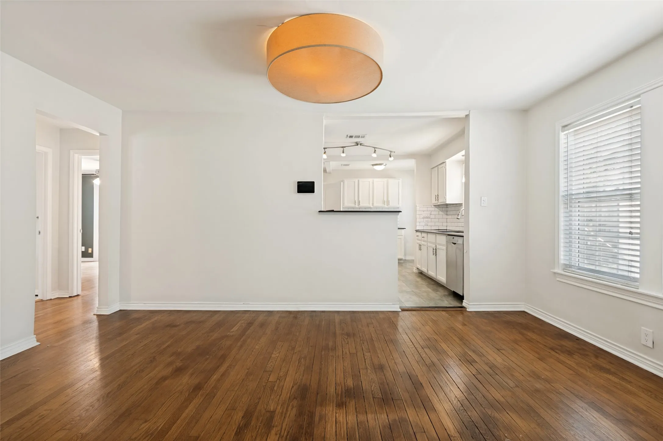 Formal Dining