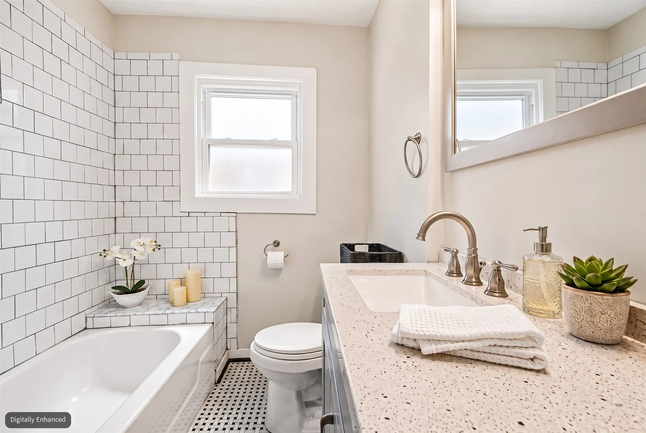 Single Family Residence For Rent in Dallas County , 219 S Briscoe Boulevard, Dallas, Texas 75211, 3 Bedroom, 1 Bathroom, Garage spaces, 1,324 Sqft, built in 1927, mls#21374366, Real Estate Agent in Dallas, Homes For Rent in Dallas county, Homes For Rent in Dallas, Realtor in Dallas Texas, Real Estate Brokerage Independent Realty Texas, Luminita Cordes Realtor