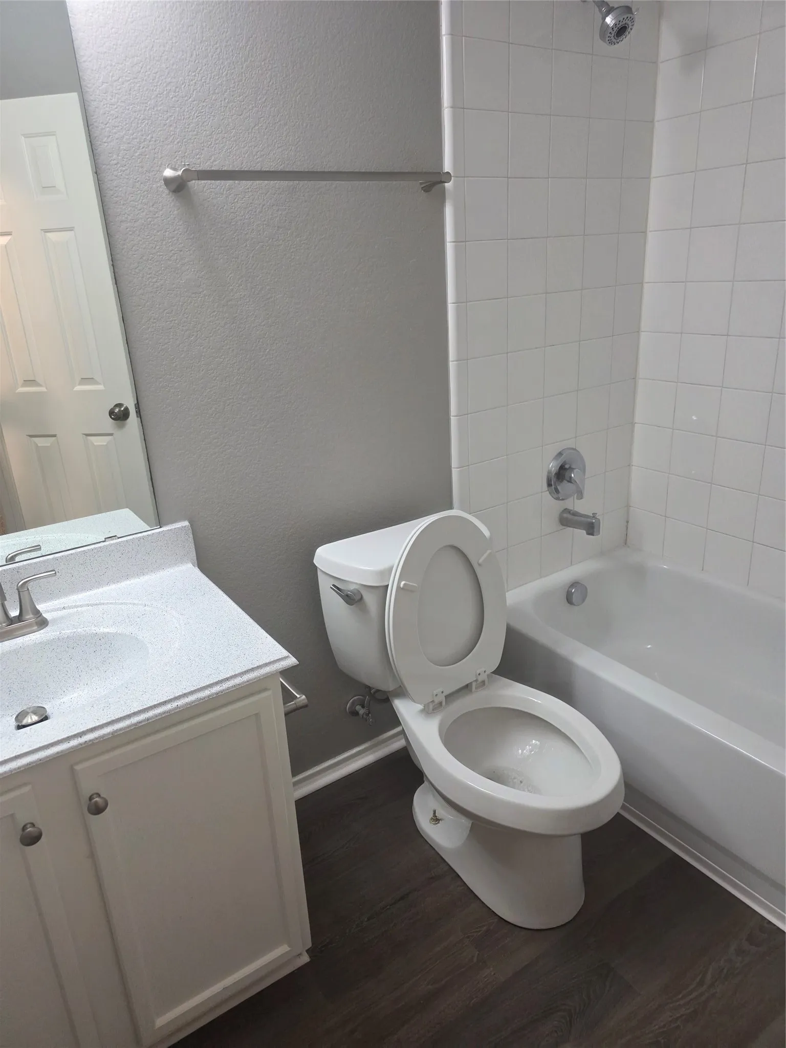 Single Family Residence For Rent in Collin County , 704 Linden Avenue, Wylie, Texas 75098, 3 Bedroom, 2 Bathroom, 2 Garage spaces, 1,385 Sqft, built in 2003, mls#21376380, Real Estate Agent in Wylie, Homes For Rent in Collin county, Homes For Rent in Wylie, Realtor in Wylie Texas, Real Estate Brokerage Independent Realty Texas, Luminita Cordes Realtor
