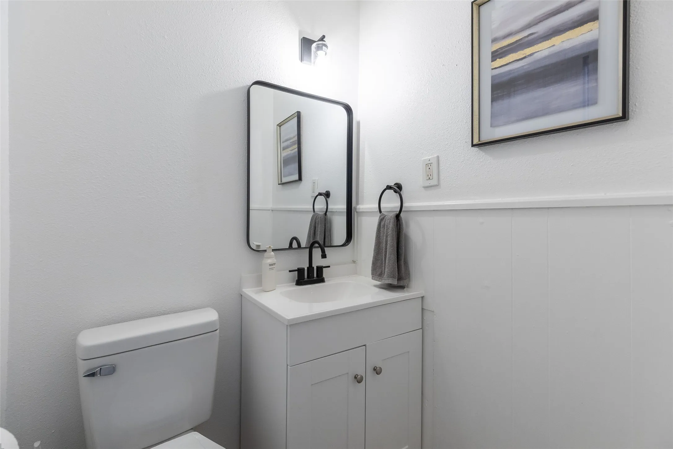 Condominium For Sale in Taylor County , 4501 N 2nd Street, Abilene, Texas 79603, 3 Bedroom, 2 Bathroom, Garage spaces, 1,280 Sqft, built in 1964, mls#21373849, Real Estate Agent in Abilene, Homes For Sale in Taylor county, Homes For Sale in Abilene, Realtor in Abilene Texas, Real Estate Brokerage Independent Realty Texas, Luminita Cordes Realtor