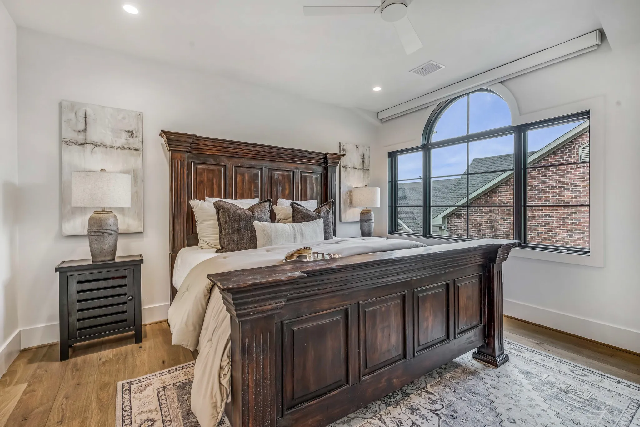 Condominium For Rent in Dallas County , 3428 Daniel Avenue 5, University Park, Texas 75205, 2 Bedroom, 2 Bathroom, 2 Garage spaces, 1,771 Sqft, built in 2023, mls#21376364, Real Estate Agent in University Park, Homes For Rent in Dallas county, Homes For Rent in University Park, Realtor in University Park Texas, Real Estate Brokerage Independent Realty Texas, Luminita Cordes Realtor