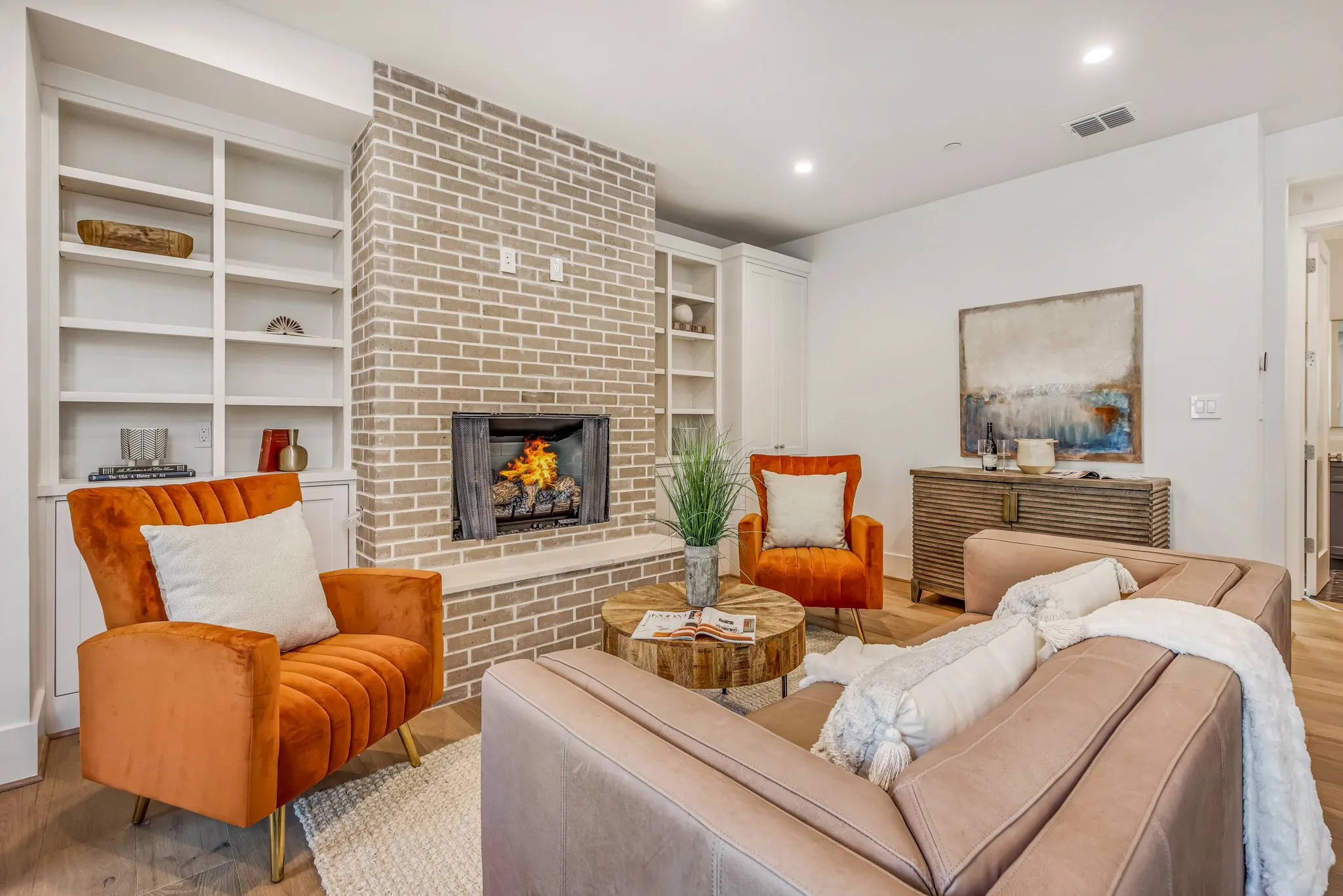 Condominium For Rent in Dallas County , 3428 Daniel Avenue 5, University Park, Texas 75205, 2 Bedroom, 2 Bathroom, 2 Garage spaces, 1,771 Sqft, built in 2023, mls#21376364, Real Estate Agent in University Park, Homes For Rent in Dallas county, Homes For Rent in University Park, Realtor in University Park Texas, Real Estate Brokerage Independent Realty Texas, Luminita Cordes Realtor