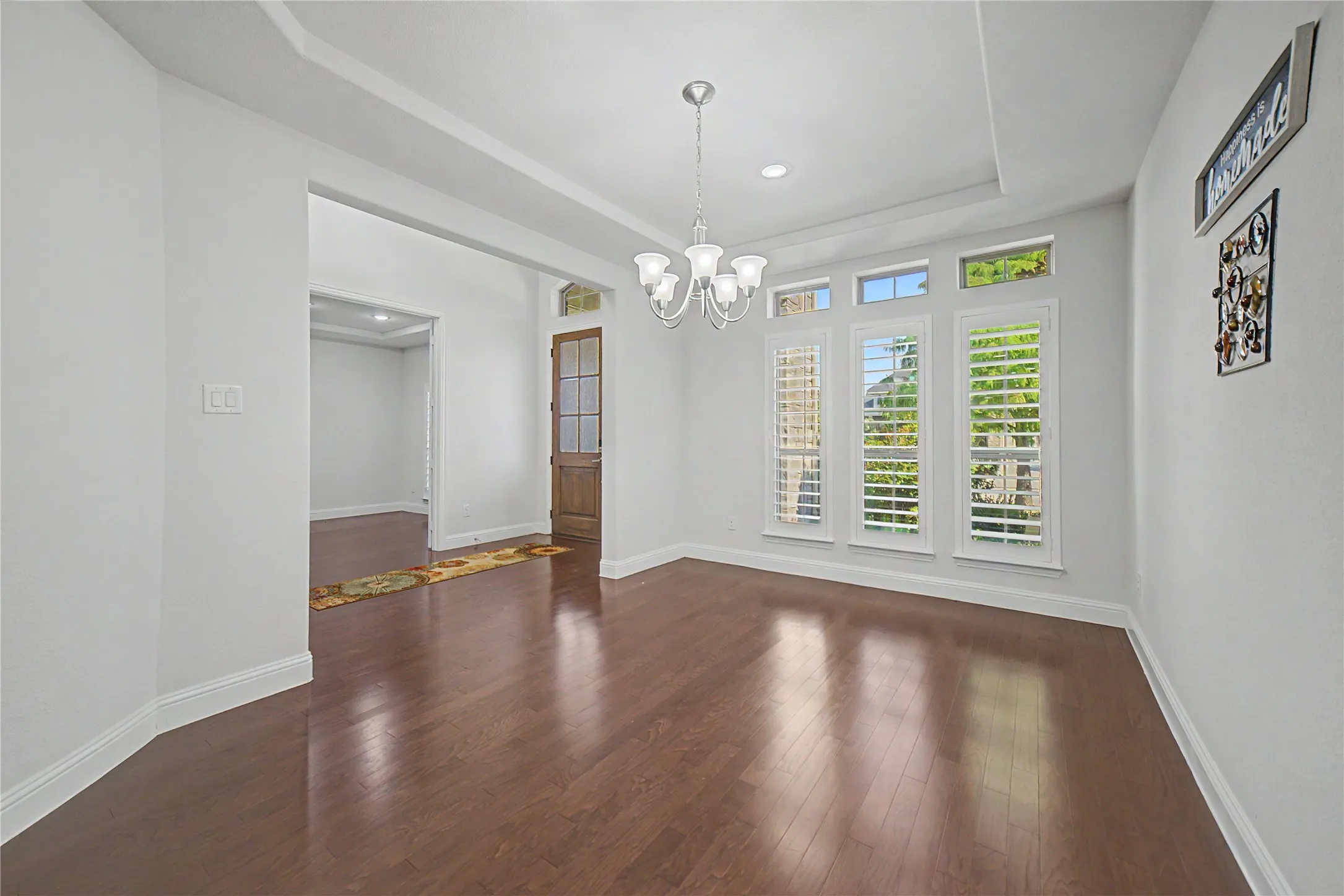 Single Family Residence For Sale in Denton County , 1457 Brent Knoll Drive, Frisco, Texas 75033, 5 Bedroom, 5 Bathroom, 2 Garage spaces, 4,262 Sqft, built in 2020, mls#21376395, Real Estate Agent in Frisco, Homes For Sale in Denton county, Homes For Sale in Frisco, Realtor in Frisco Texas, Real Estate Brokerage Independent Realty Texas, Luminita Cordes Realtor