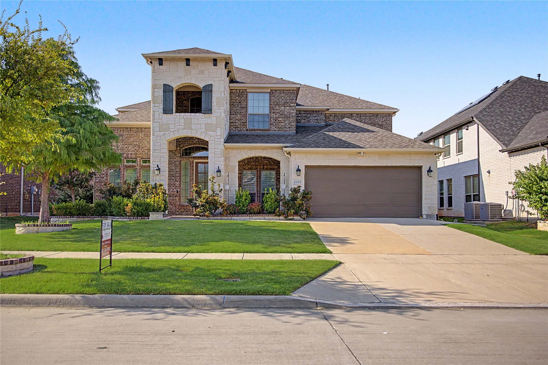 Single Family Residence For Sale in Denton County , 1457 Brent Knoll Drive, Frisco, Texas 75033, 5 Bedroom, 5 Bathroom, 2 Garage spaces, 4,262 Sqft, built in 2020, mls#21376395, Real Estate Agent in Frisco, Homes For Sale in Denton county, Homes For Sale in Frisco, Realtor in Frisco Texas, Real Estate Brokerage Independent Realty Texas, Luminita Cordes Realtor