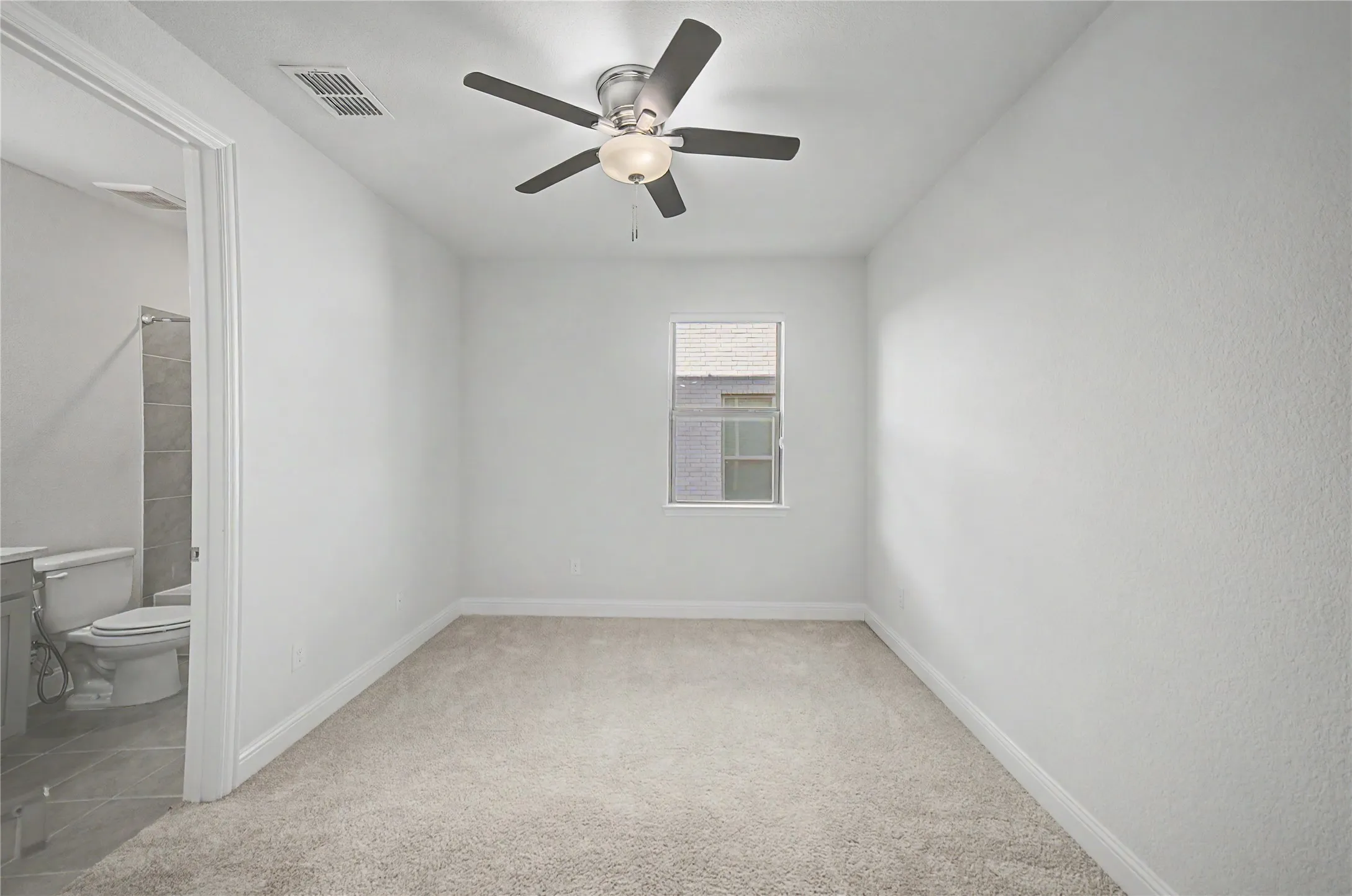 Single Family Residence For Sale in Denton County , 1457 Brent Knoll Drive, Frisco, Texas 75033, 5 Bedroom, 5 Bathroom, 2 Garage spaces, 4,262 Sqft, built in 2020, mls#21376395, Real Estate Agent in Frisco, Homes For Sale in Denton county, Homes For Sale in Frisco, Realtor in Frisco Texas, Real Estate Brokerage Independent Realty Texas, Luminita Cordes Realtor