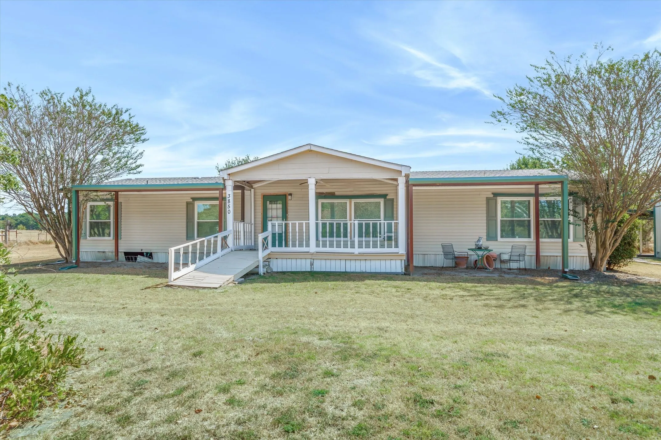 Mobile Home For Sale in Kaufman County , 3850 County Road 120, Wills Point, Texas 75169, 4 Bedroom, 2 Bathroom, 3 Garage spaces, 1,848 Sqft, built in 1998, mls#21369094, Real Estate Agent in Wills Point, Homes For Sale in Kaufman county, Homes For Sale in Wills Point, Realtor in Wills Point Texas, Real Estate Brokerage Independent Realty Texas, Luminita Cordes Realtor