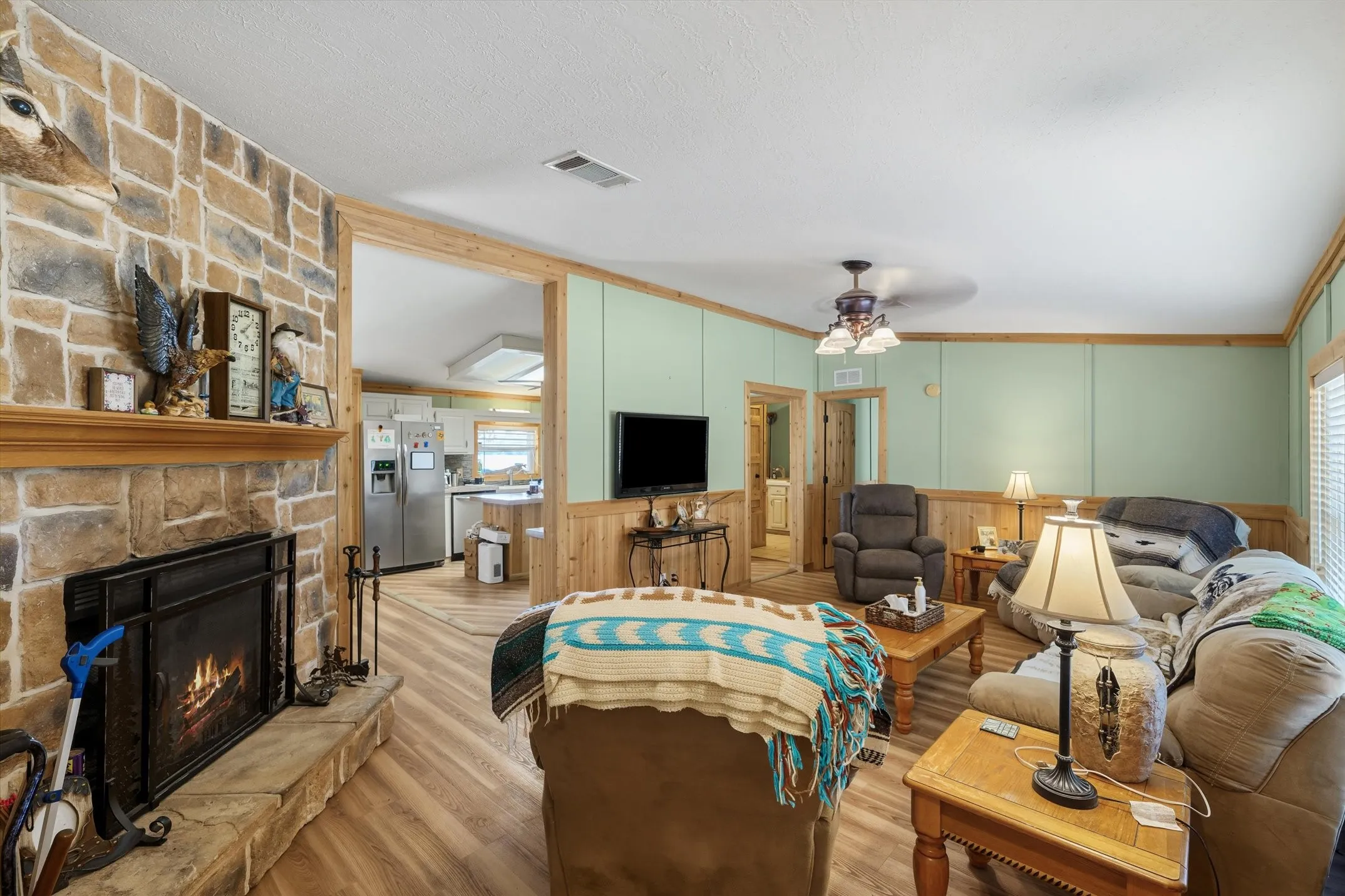 Mobile Home For Sale in Kaufman County , 3850 County Road 120, Wills Point, Texas 75169, 4 Bedroom, 2 Bathroom, 3 Garage spaces, 1,848 Sqft, built in 1998, mls#21369094, Real Estate Agent in Wills Point, Homes For Sale in Kaufman county, Homes For Sale in Wills Point, Realtor in Wills Point Texas, Real Estate Brokerage Independent Realty Texas, Luminita Cordes Realtor