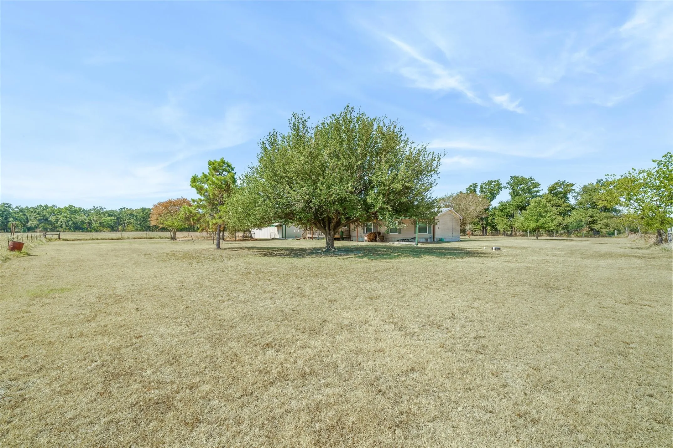 Mobile Home For Sale in Kaufman County , 3850 County Road 120, Wills Point, Texas 75169, 4 Bedroom, 2 Bathroom, 3 Garage spaces, 1,848 Sqft, built in 1998, mls#21369094, Real Estate Agent in Wills Point, Homes For Sale in Kaufman county, Homes For Sale in Wills Point, Realtor in Wills Point Texas, Real Estate Brokerage Independent Realty Texas, Luminita Cordes Realtor