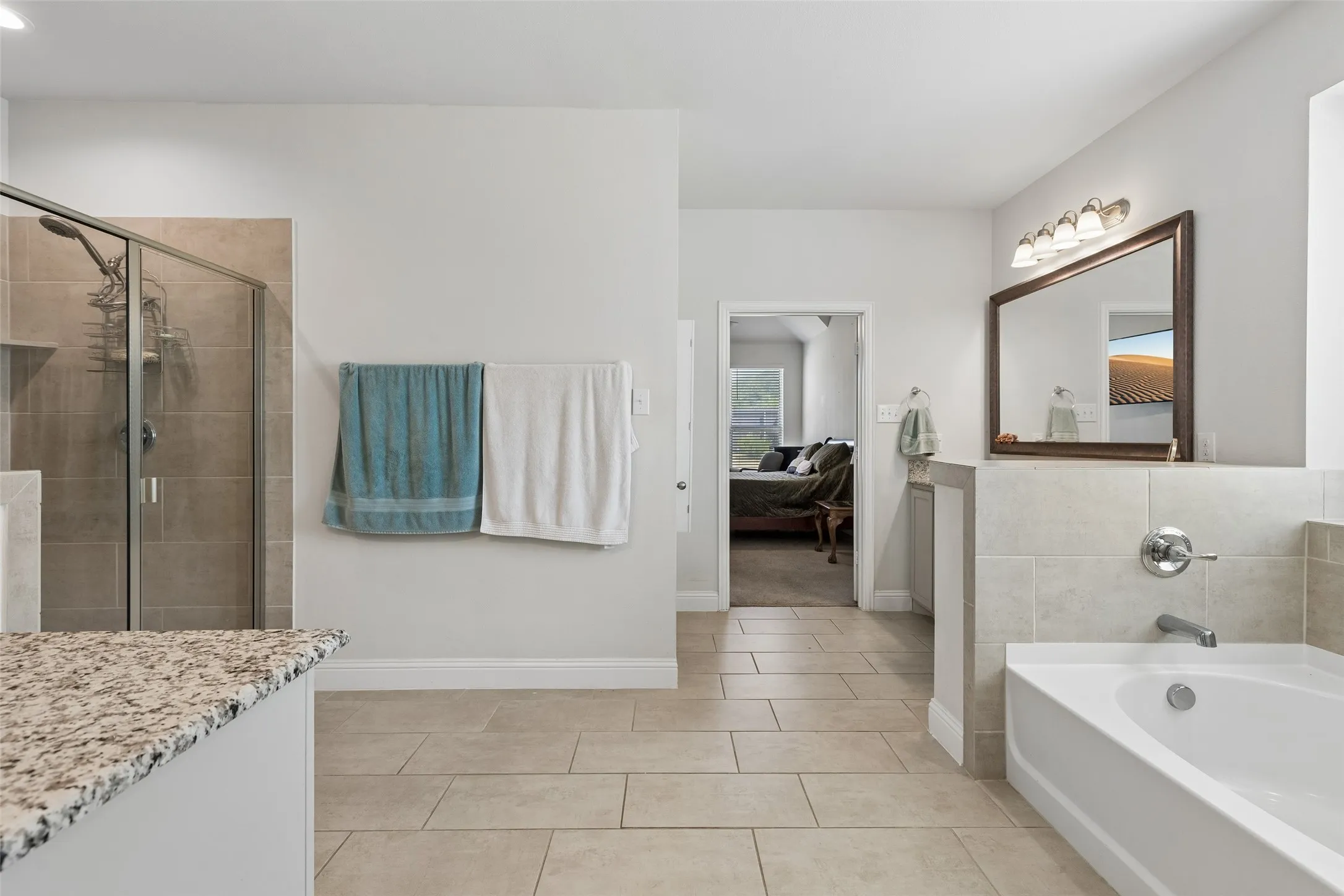 Single Family Residence For Sale in Tarrant County , 1304 Mountain View Lane, Kennedale, Texas 76060, 4 Bedroom, 4 Bathroom, 2 Garage spaces, 3,344 Sqft, built in 2018, mls#21376285, Real Estate Agent in Kennedale, Homes For Sale in Tarrant county, Homes For Sale in Kennedale, Realtor in Kennedale Texas, Real Estate Brokerage Independent Realty Texas, Luminita Cordes Realtor