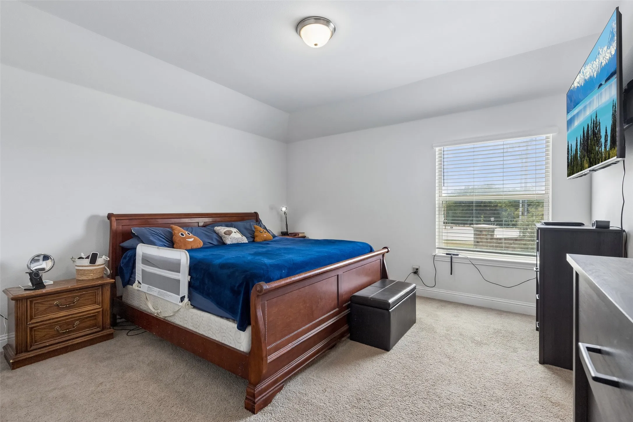 Single Family Residence For Sale in Tarrant County , 1304 Mountain View Lane, Kennedale, Texas 76060, 4 Bedroom, 4 Bathroom, 2 Garage spaces, 3,344 Sqft, built in 2018, mls#21376285, Real Estate Agent in Kennedale, Homes For Sale in Tarrant county, Homes For Sale in Kennedale, Realtor in Kennedale Texas, Real Estate Brokerage Independent Realty Texas, Luminita Cordes Realtor