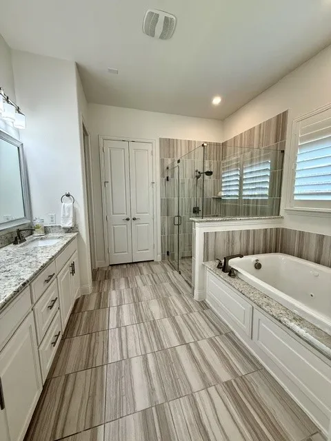 Single Family Residence For Sale in Collin County , 1711 Mountain Creek Lane, Prosper, Texas 75078, 4 Bedroom, 4 Bathroom, 3 Garage spaces, 3,123 Sqft, built in 2016, mls#21376361, Real Estate Agent in Prosper, Homes For Sale in Collin county, Homes For Sale in Prosper, Realtor in Prosper Texas, Real Estate Brokerage Independent Realty Texas, Luminita Cordes Realtor