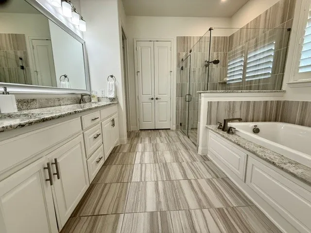 Single Family Residence For Sale in Collin County , 1711 Mountain Creek Lane, Prosper, Texas 75078, 4 Bedroom, 4 Bathroom, 3 Garage spaces, 3,123 Sqft, built in 2016, mls#21376361, Real Estate Agent in Prosper, Homes For Sale in Collin county, Homes For Sale in Prosper, Realtor in Prosper Texas, Real Estate Brokerage Independent Realty Texas, Luminita Cordes Realtor