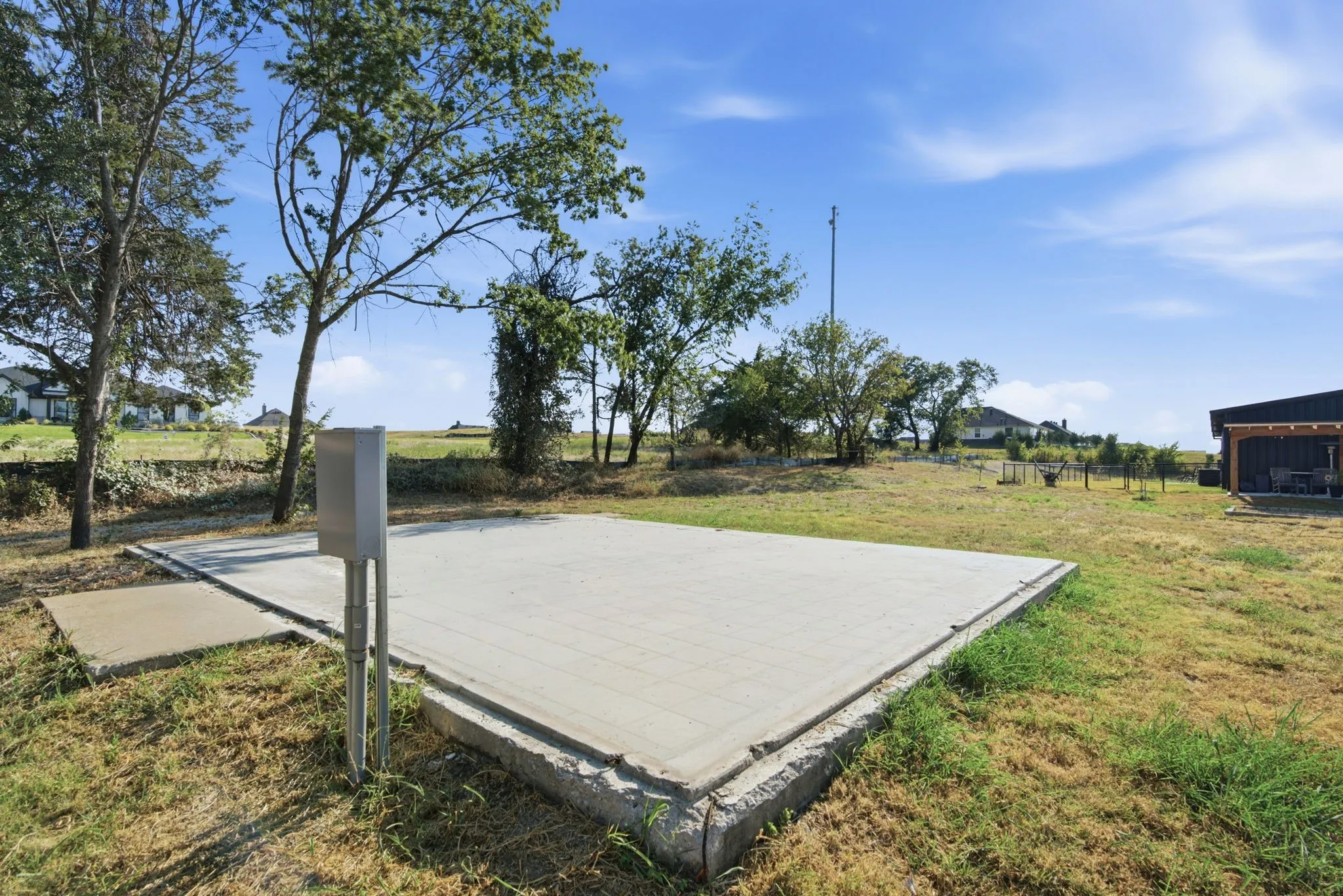 Single Family Residence For Sale in Parker County , 2430 N Cardinal Road, Reno, Texas 76020, 4 Bedroom, 3 Bathroom, 2 Garage spaces, 2,638 Sqft, built in 2024, mls#21367873, Real Estate Agent in Reno, Homes For Sale in Parker county, Homes For Sale in Reno, Realtor in Reno Texas, Real Estate Brokerage Independent Realty Texas, Luminita Cordes Realtor