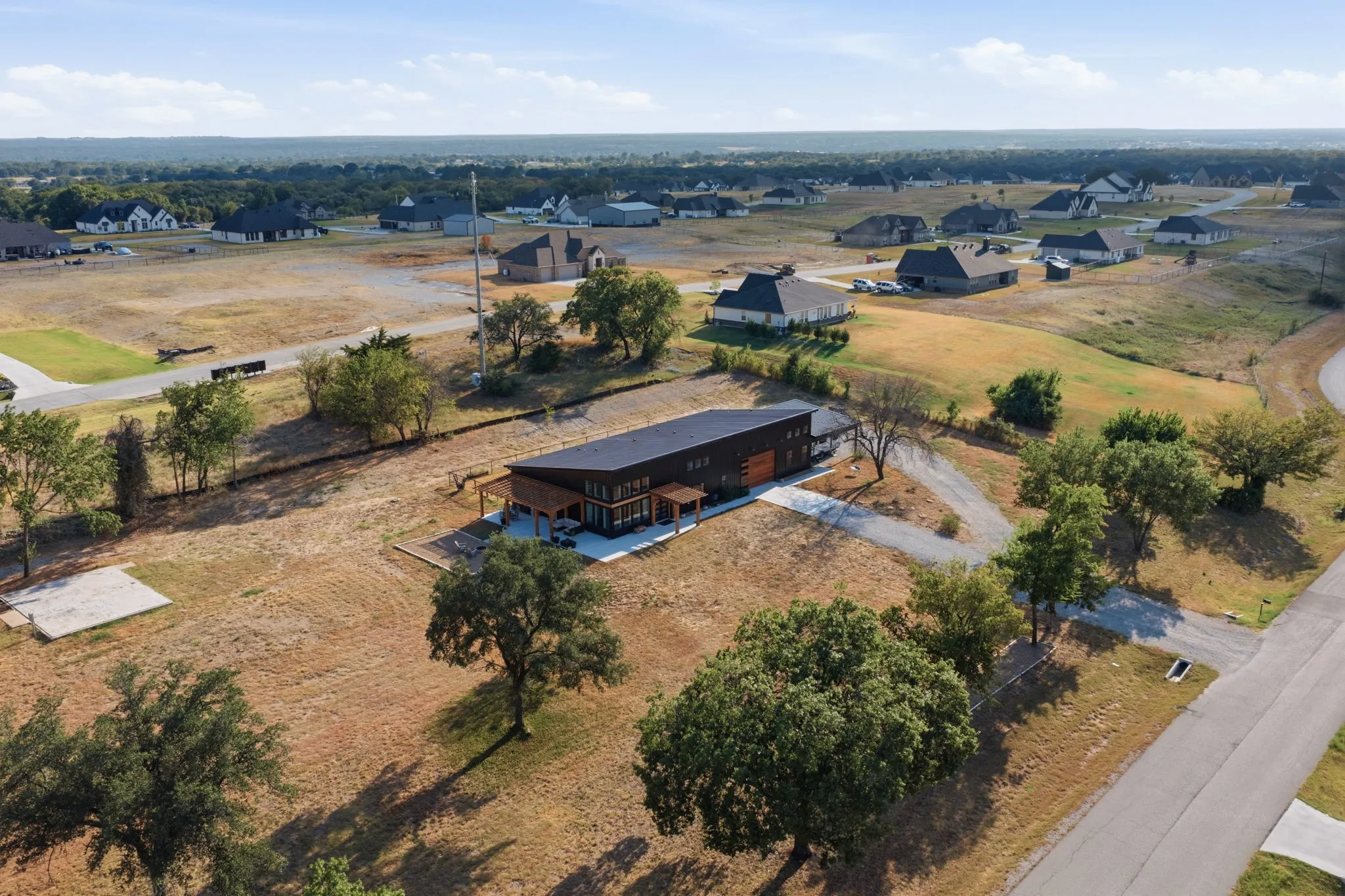 Single Family Residence For Sale in Parker County , 2430 N Cardinal Road, Reno, Texas 76020, 4 Bedroom, 3 Bathroom, 2 Garage spaces, 2,638 Sqft, built in 2024, mls#21367873, Real Estate Agent in Reno, Homes For Sale in Parker county, Homes For Sale in Reno, Realtor in Reno Texas, Real Estate Brokerage Independent Realty Texas, Luminita Cordes Realtor