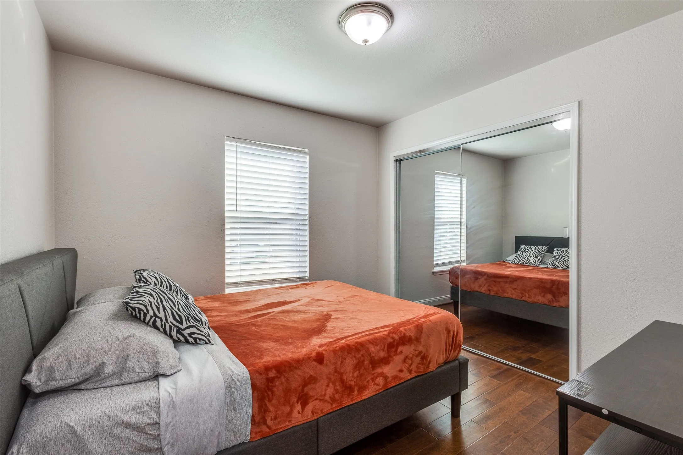 Single Family Residence For Rent in Denton County , 4520 Inman Drive, The Colony, Texas 75056, 3 Bedroom, 2 Bathroom, 2 Garage spaces, 1,810 Sqft, built in 1986, mls#21376416, Real Estate Agent in The Colony, Homes For Rent in Denton county, Homes For Rent in The Colony, Realtor in The Colony Texas, Real Estate Brokerage Independent Realty Texas, Luminita Cordes Realtor