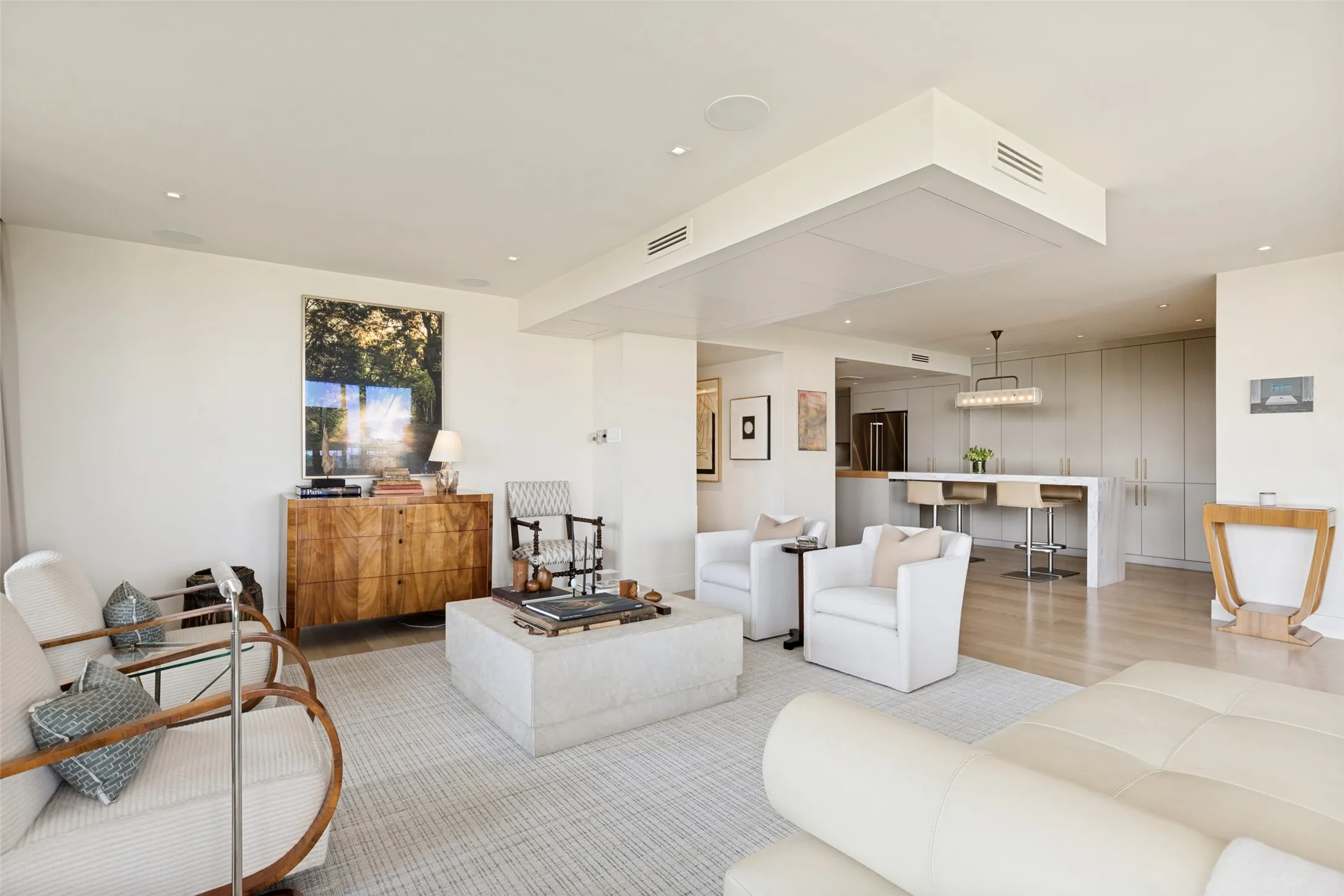 Condominium For Sale in Dallas County , 3310 Fairmount Street 9D, Dallas, Texas 75201, 2 Bedroom, 2 Bathroom, 2 Garage spaces, 2,293 Sqft, built in 1964, mls#21376374, Real Estate Agent in Dallas, Homes For Sale in Dallas county, Homes For Sale in Dallas, Realtor in Dallas Texas, Real Estate Brokerage Independent Realty Texas, Luminita Cordes Realtor