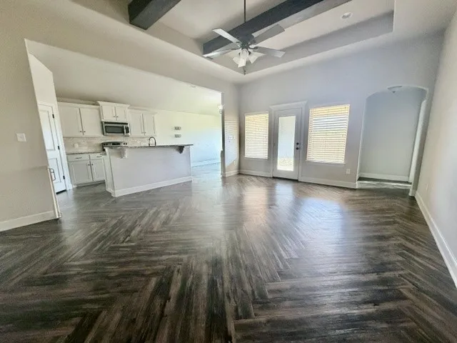 Single Family Residence For Sale in Taylor County , 3725 Bettes Lane, Abilene, Texas 79606, 3 Bedroom, 2 Bathroom, 2 Garage spaces, 1,554 Sqft, built in 2015, mls#21374719, Real Estate Agent in Abilene, Homes For Sale in Taylor county, Homes For Sale in Abilene, Realtor in Abilene Texas, Real Estate Brokerage Independent Realty Texas, Luminita Cordes Realtor