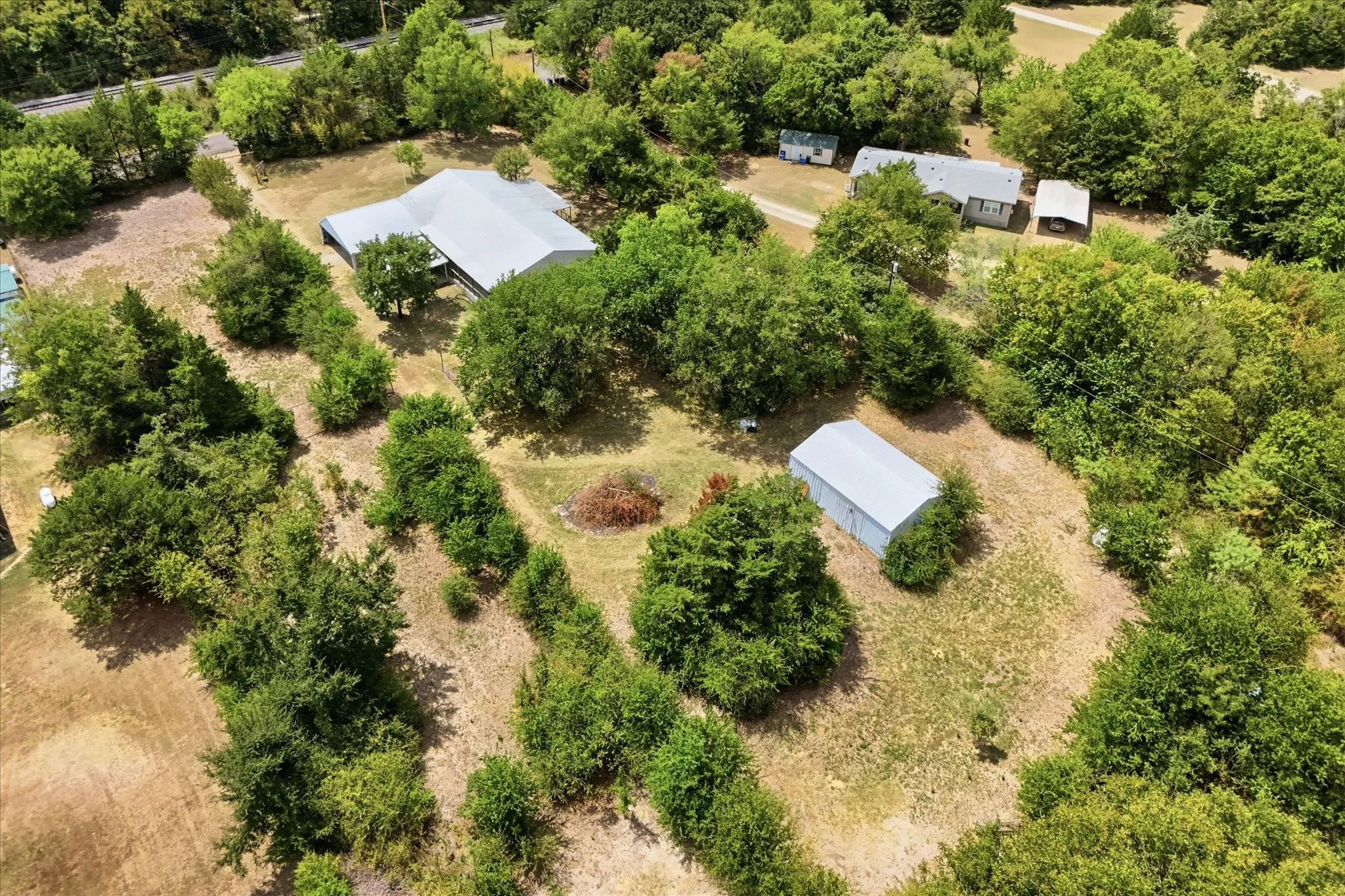 Farm For Sale in Van Zandt County , 521 Vz County Road 3501, Wills Point, Texas 75169, 6 Bedroom, 4 Bathroom, Garage spaces, 2,744 Sqft, built in 2010, mls#21376128, Real Estate Agent in Wills Point, Homes For Sale in Van Zandt county, Homes For Sale in Wills Point, Realtor in Wills Point Texas, Real Estate Brokerage Independent Realty Texas, Luminita Cordes Realtor
