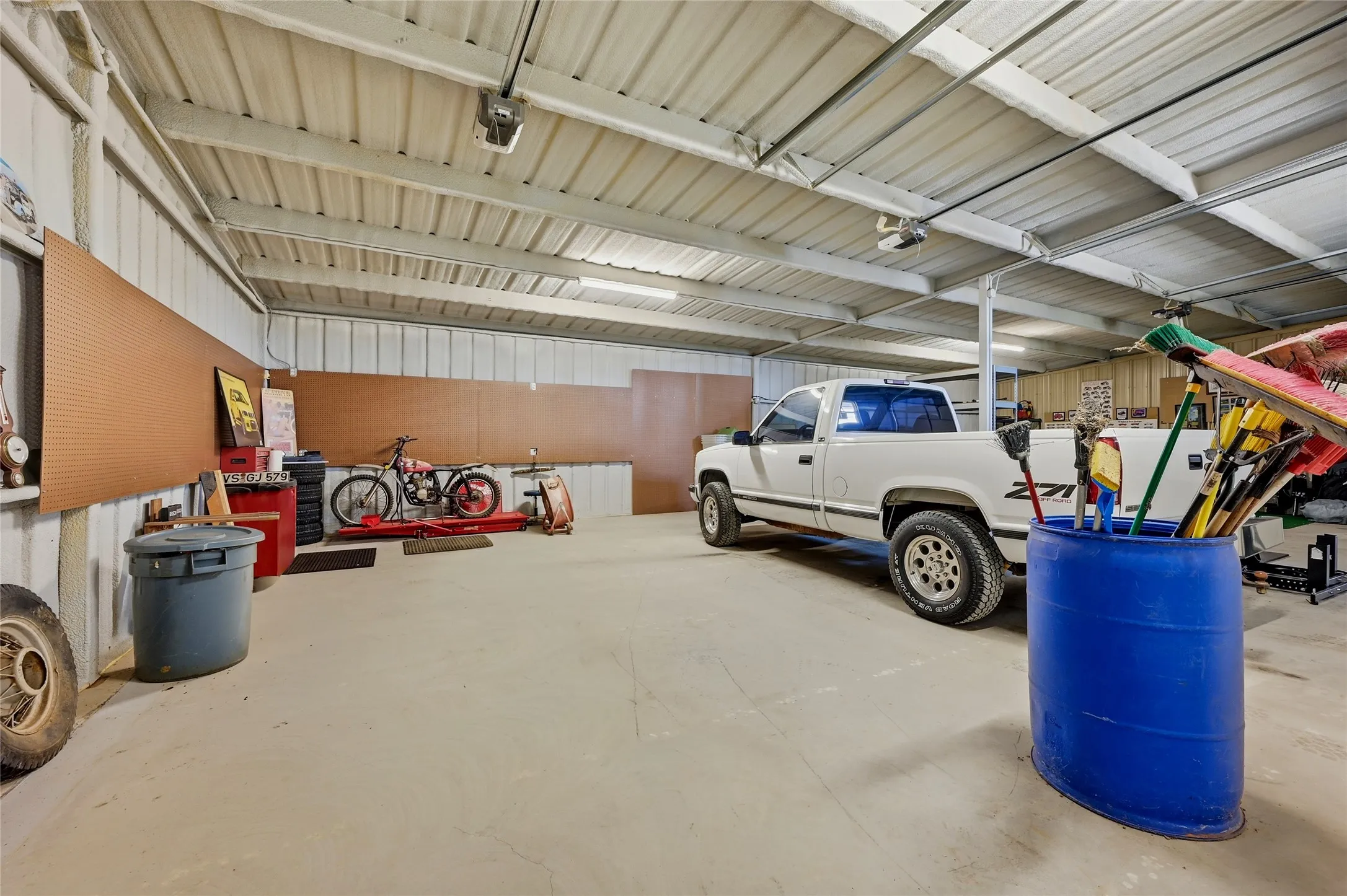 Improved Land For Sale in Grayson County , 664 Earl Road, Sadler, Texas 76264, 0, 0, Garage spaces, 0 Sqft, built in 0, mls#21375873, Real Estate Agent in Sadler, Homes For Sale in Grayson county, Homes For Sale in Sadler, Realtor in Sadler Texas, Real Estate Brokerage Independent Realty Texas, Luminita Cordes Realtor