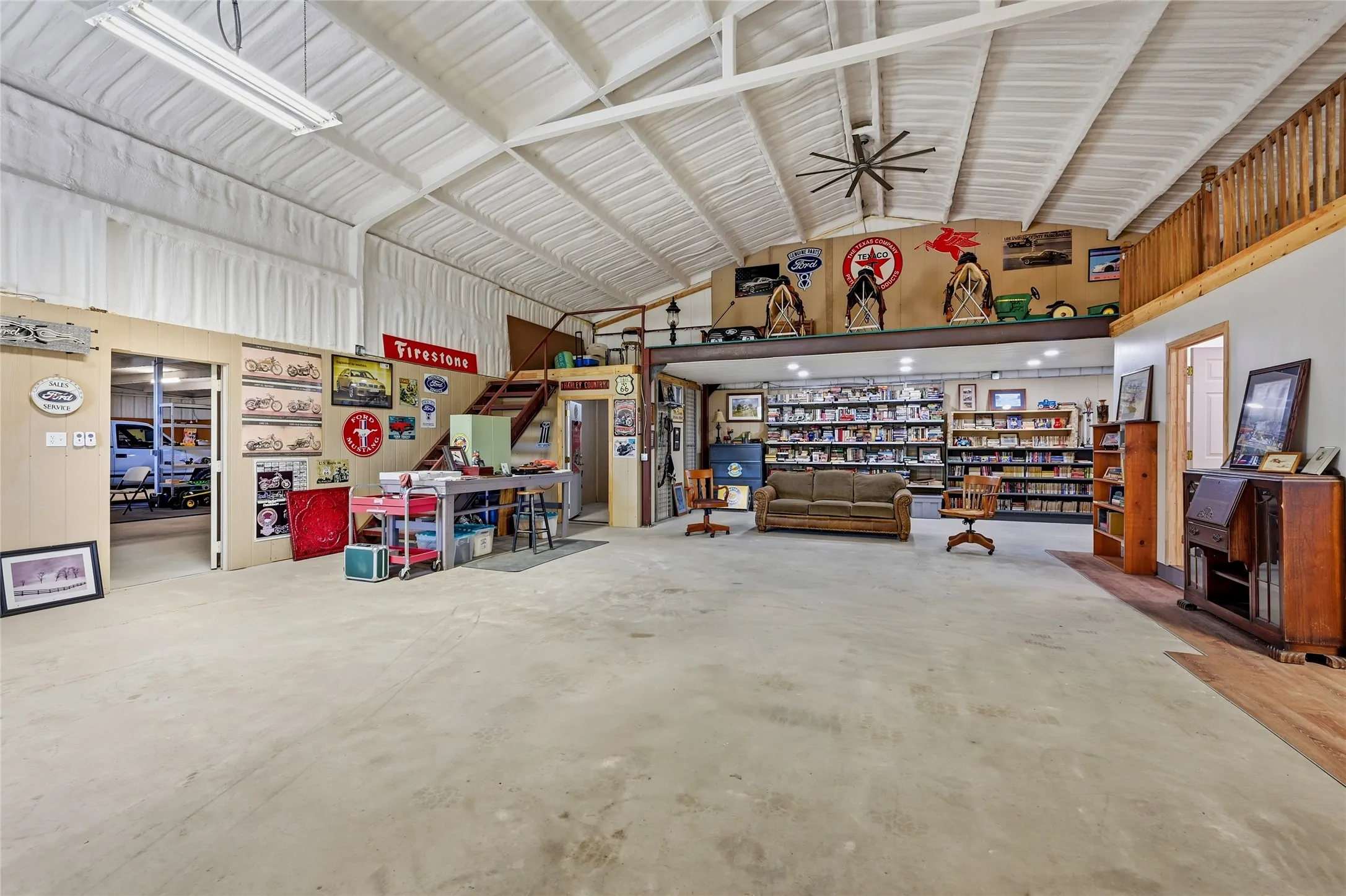 Improved Land For Sale in Grayson County , 664 Earl Road, Sadler, Texas 76264, 0, 0, Garage spaces, 0 Sqft, built in 0, mls#21375873, Real Estate Agent in Sadler, Homes For Sale in Grayson county, Homes For Sale in Sadler, Realtor in Sadler Texas, Real Estate Brokerage Independent Realty Texas, Luminita Cordes Realtor