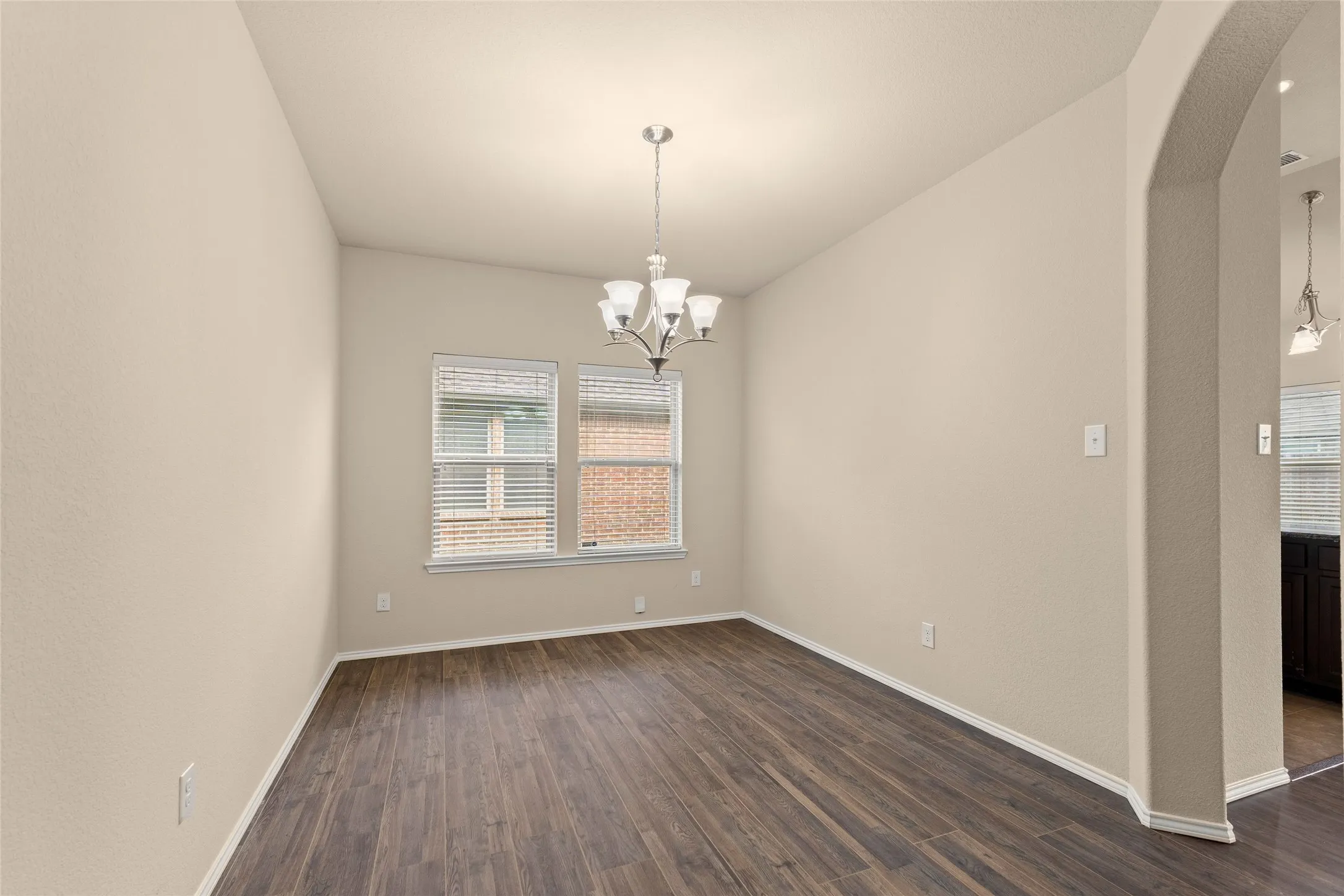 Single Family Residence For Rent in Denton County , 2329 Scott Creek Drive, Little Elm, Texas 75068, 3 Bedroom, 2 Bathroom, 2 Garage spaces, 1,716 Sqft, built in 2013, mls#21376446, Real Estate Agent in Little Elm, Homes For Rent in Denton county, Homes For Rent in Little Elm, Realtor in Little Elm Texas, Real Estate Brokerage Independent Realty Texas, Luminita Cordes Realtor