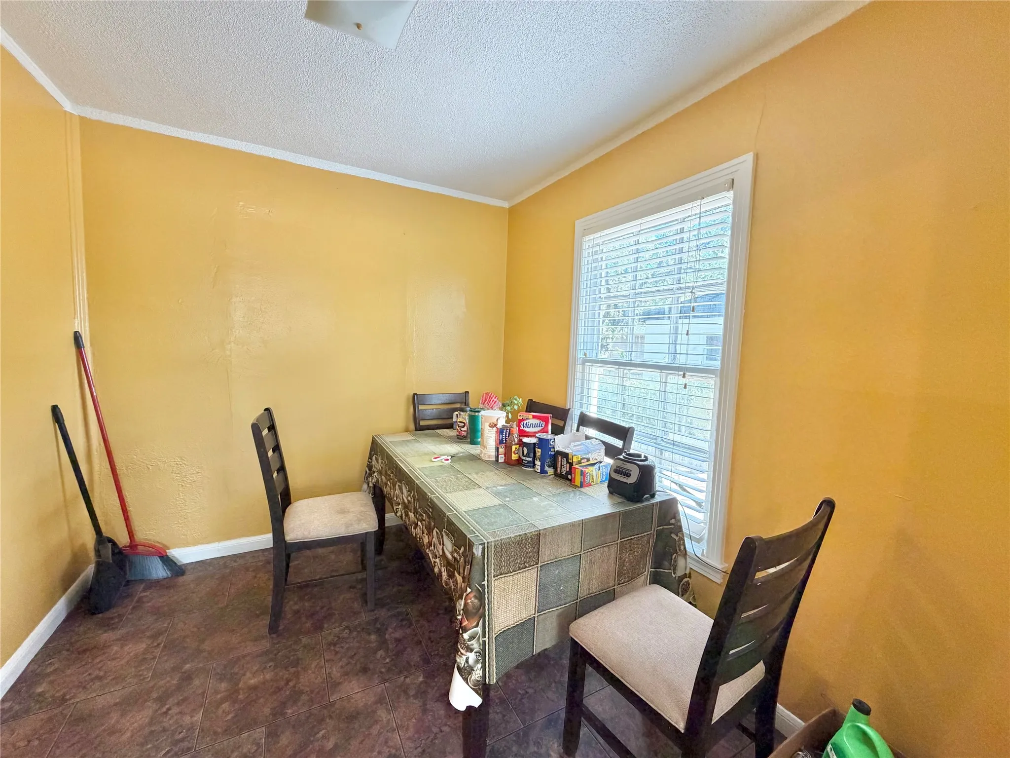 Single Family Residence For Sale in Mc Lennan County , 3137 Reuter Avenue, Waco, Texas 76708, 5 Bedroom, 2 Bathroom, Garage spaces, 1,039 Sqft, built in 1948, mls#21376382, Real Estate Agent in Waco, Homes For Sale in Mc Lennan county, Homes For Sale in Waco, Realtor in Waco Texas, Real Estate Brokerage Independent Realty Texas, Luminita Cordes Realtor
