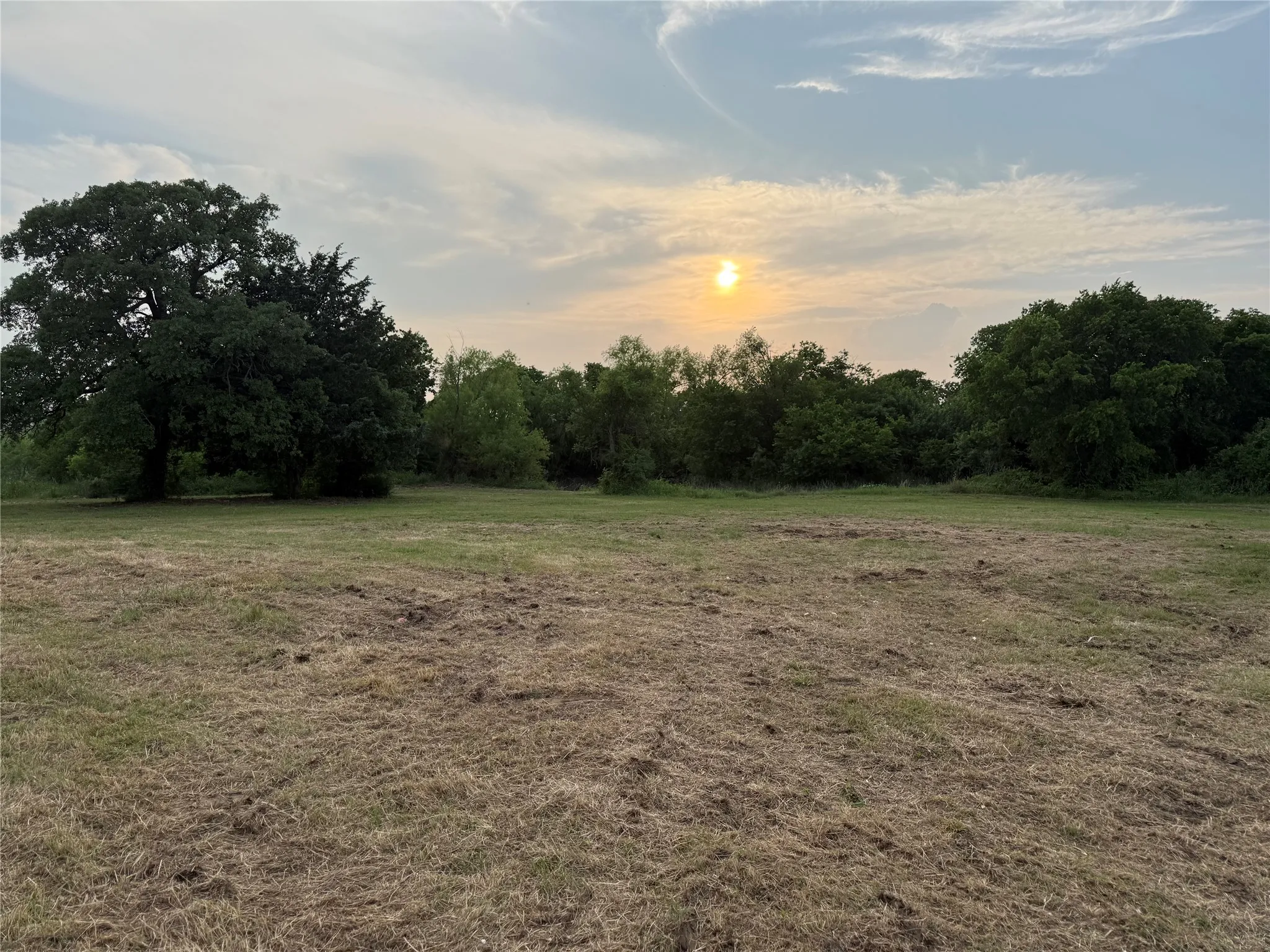 Single Family Residence For Sale in Johnson County , 1700 Don Lee Road, Joshua, Texas 76058, 3 Bedroom, 3 Bathroom, 2 Garage spaces, 2,655 Sqft, built in 2003, mls#21376435, Real Estate Agent in Joshua, Homes For Sale in Johnson county, Homes For Sale in Joshua, Realtor in Joshua Texas, Real Estate Brokerage Independent Realty Texas, Luminita Cordes Realtor