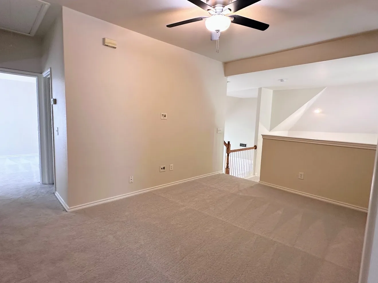 Single Family Residence For Rent in Collin County , 8813 Arbor Creek Lane, Mc Kinney, Texas 75072, 4 Bedroom, 3 Bathroom, 2 Garage spaces, 2,536 Sqft, built in 1999, mls#21375361, Real Estate Agent in Mc Kinney, Homes For Rent in Collin county, Homes For Rent in Mc Kinney, Realtor in Mc Kinney Texas, Real Estate Brokerage Independent Realty Texas, Luminita Cordes Realtor