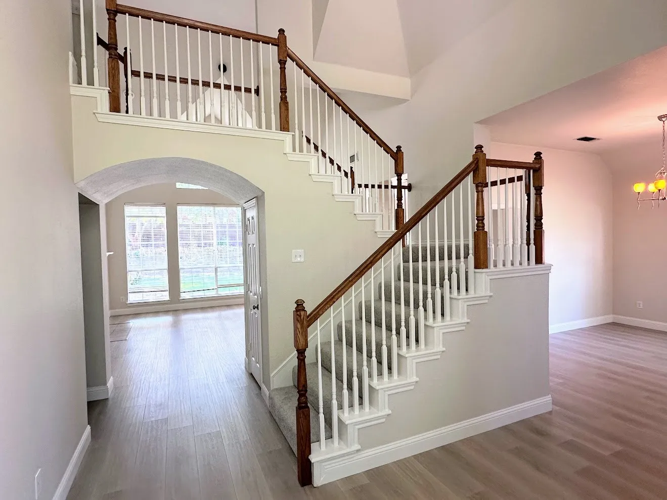 Single Family Residence For Rent in Collin County , 8813 Arbor Creek Lane, Mc Kinney, Texas 75072, 4 Bedroom, 3 Bathroom, 2 Garage spaces, 2,536 Sqft, built in 1999, mls#21375361, Real Estate Agent in Mc Kinney, Homes For Rent in Collin county, Homes For Rent in Mc Kinney, Realtor in Mc Kinney Texas, Real Estate Brokerage Independent Realty Texas, Luminita Cordes Realtor