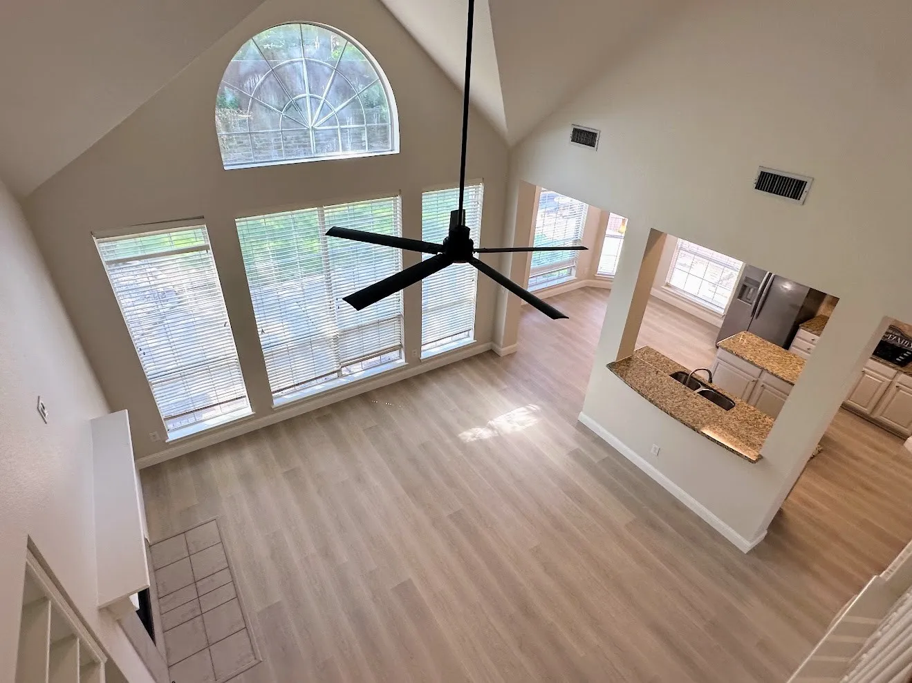 Single Family Residence For Rent in Collin County , 8813 Arbor Creek Lane, Mc Kinney, Texas 75072, 4 Bedroom, 3 Bathroom, 2 Garage spaces, 2,536 Sqft, built in 1999, mls#21375361, Real Estate Agent in Mc Kinney, Homes For Rent in Collin county, Homes For Rent in Mc Kinney, Realtor in Mc Kinney Texas, Real Estate Brokerage Independent Realty Texas, Luminita Cordes Realtor