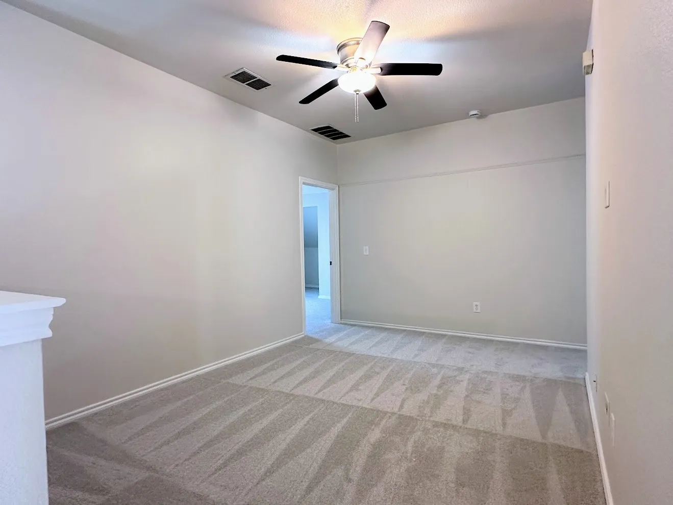 Single Family Residence For Rent in Collin County , 8813 Arbor Creek Lane, Mc Kinney, Texas 75072, 4 Bedroom, 3 Bathroom, 2 Garage spaces, 2,536 Sqft, built in 1999, mls#21375361, Real Estate Agent in Mc Kinney, Homes For Rent in Collin county, Homes For Rent in Mc Kinney, Realtor in Mc Kinney Texas, Real Estate Brokerage Independent Realty Texas, Luminita Cordes Realtor