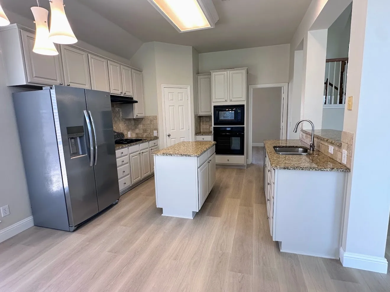 Single Family Residence For Rent in Collin County , 8813 Arbor Creek Lane, Mc Kinney, Texas 75072, 4 Bedroom, 3 Bathroom, 2 Garage spaces, 2,536 Sqft, built in 1999, mls#21375361, Real Estate Agent in Mc Kinney, Homes For Rent in Collin county, Homes For Rent in Mc Kinney, Realtor in Mc Kinney Texas, Real Estate Brokerage Independent Realty Texas, Luminita Cordes Realtor