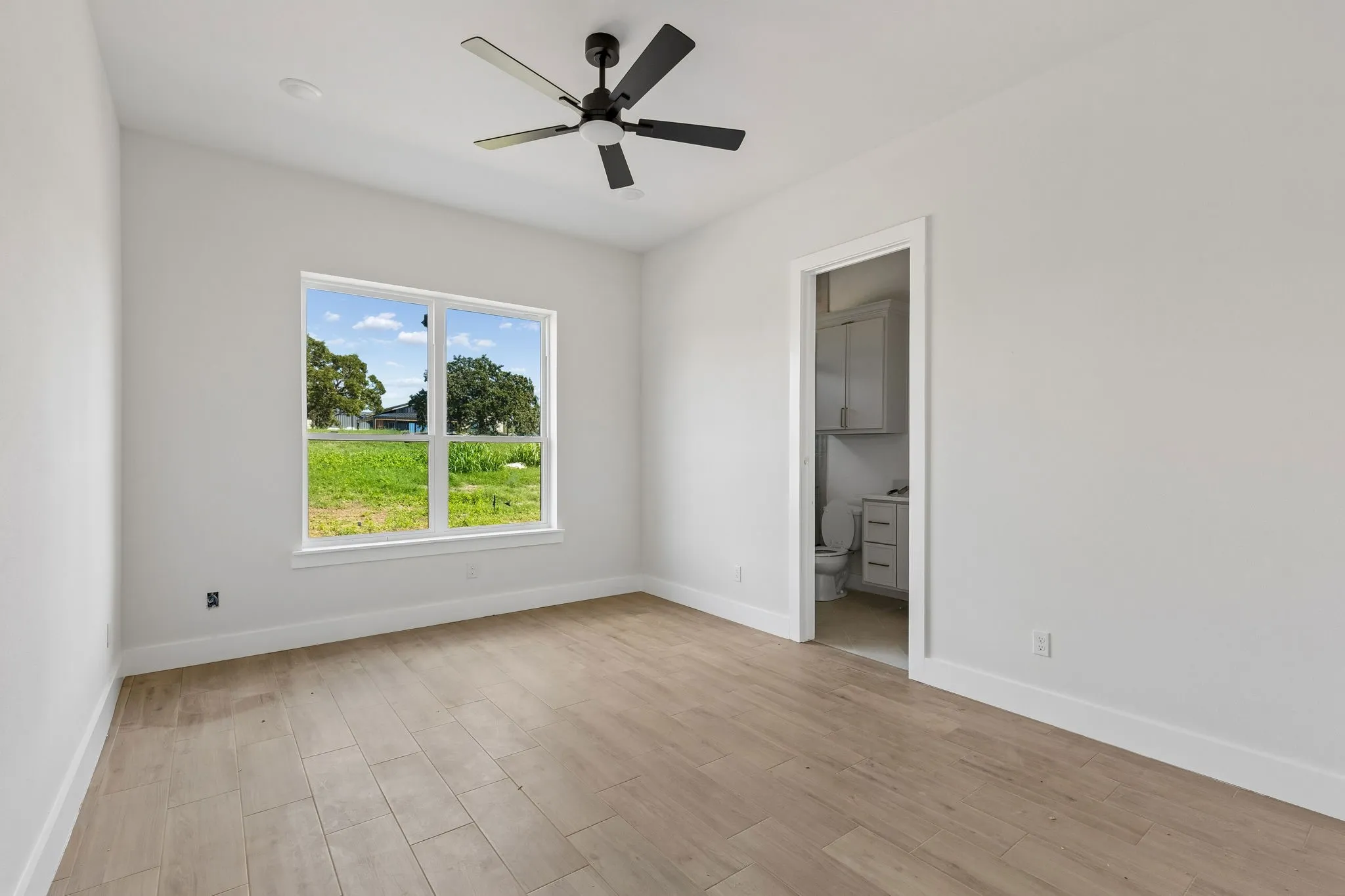 Single Family Residence For Sale in Johnson County , 308 Mint Ridge Drive, Burleson, Texas 76028, 4 Bedroom, 5 Bathroom, 4 Garage spaces, 4,667 Sqft, built in 2026, mls#21376431, Real Estate Agent in Burleson, Homes For Sale in Johnson county, Homes For Sale in Burleson, Realtor in Burleson Texas, Real Estate Brokerage Independent Realty Texas, Luminita Cordes Realtor