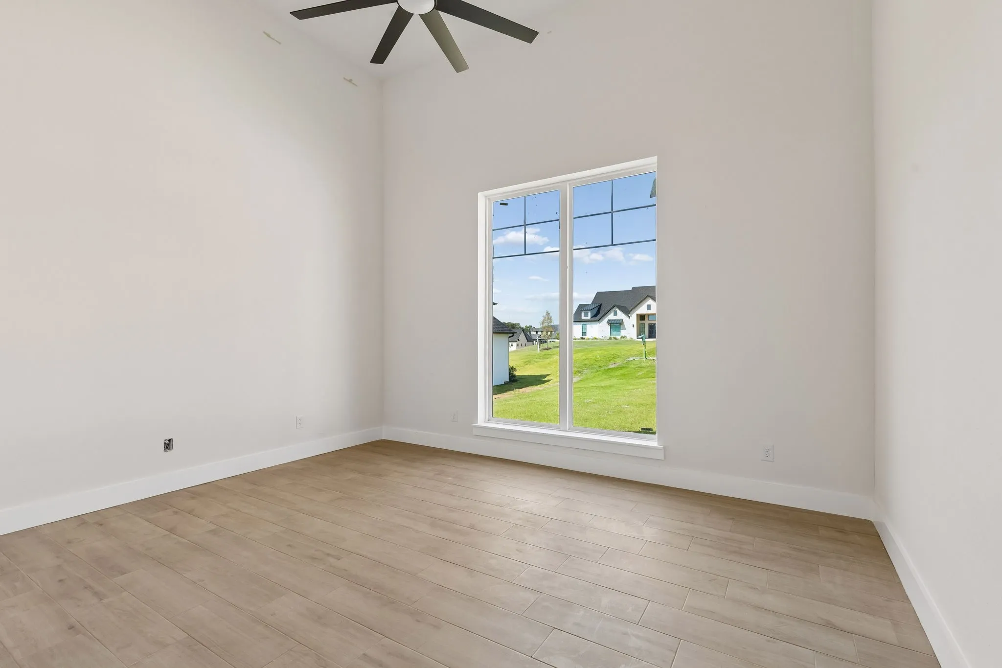 Single Family Residence For Sale in Johnson County , 308 Mint Ridge Drive, Burleson, Texas 76028, 4 Bedroom, 5 Bathroom, 4 Garage spaces, 4,667 Sqft, built in 2026, mls#21376431, Real Estate Agent in Burleson, Homes For Sale in Johnson county, Homes For Sale in Burleson, Realtor in Burleson Texas, Real Estate Brokerage Independent Realty Texas, Luminita Cordes Realtor