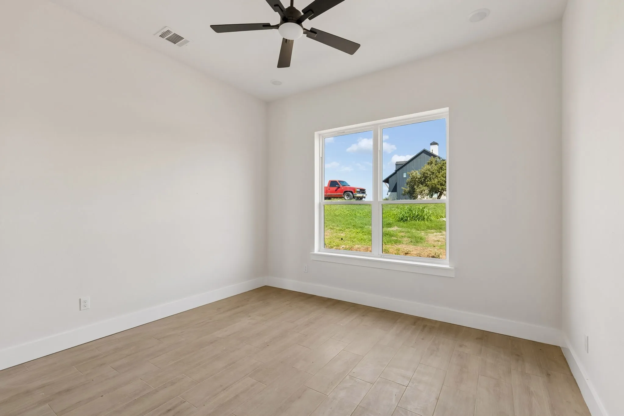 Single Family Residence For Sale in Johnson County , 308 Mint Ridge Drive, Burleson, Texas 76028, 4 Bedroom, 5 Bathroom, 4 Garage spaces, 4,667 Sqft, built in 2026, mls#21376431, Real Estate Agent in Burleson, Homes For Sale in Johnson county, Homes For Sale in Burleson, Realtor in Burleson Texas, Real Estate Brokerage Independent Realty Texas, Luminita Cordes Realtor