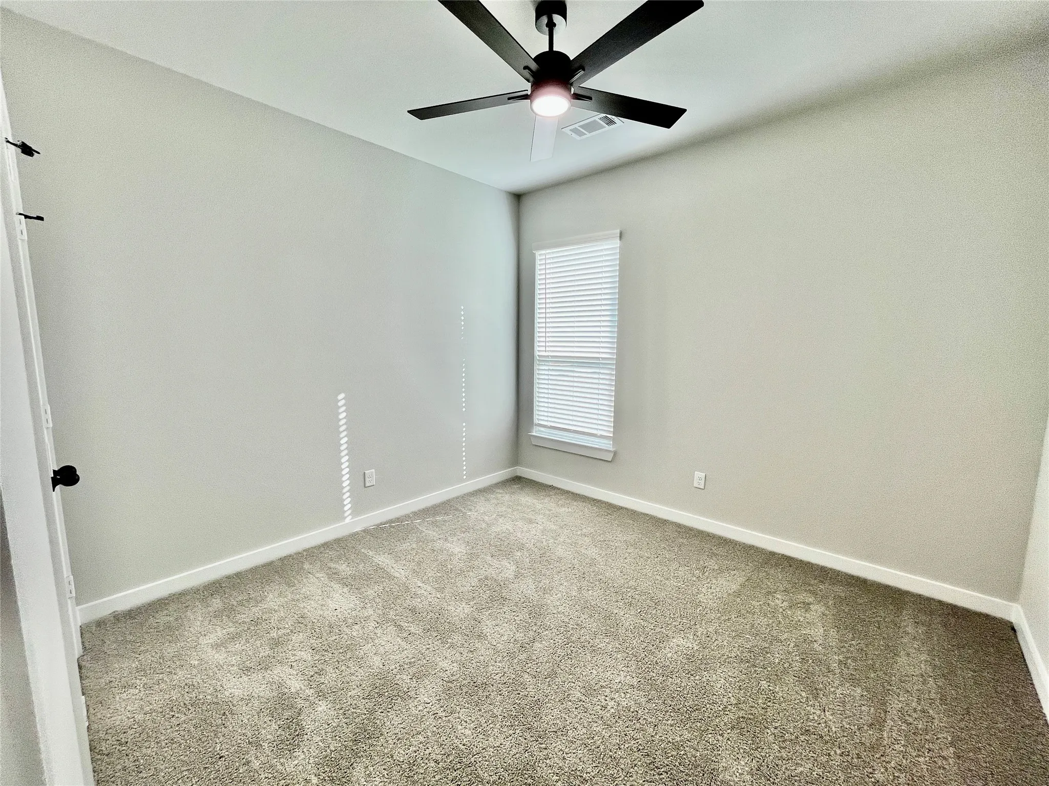 Duplex For Rent in Ellis County , 7000 Guilford Court, Midlothian, Texas 76065, 4 Bedroom, 2 Bathroom, 2 Garage spaces, 1,653 Sqft, built in 2025, mls#21376436, Real Estate Agent in Midlothian, Homes For Rent in Ellis county, Homes For Rent in Midlothian, Realtor in Midlothian Texas, Real Estate Brokerage Independent Realty Texas, Luminita Cordes Realtor