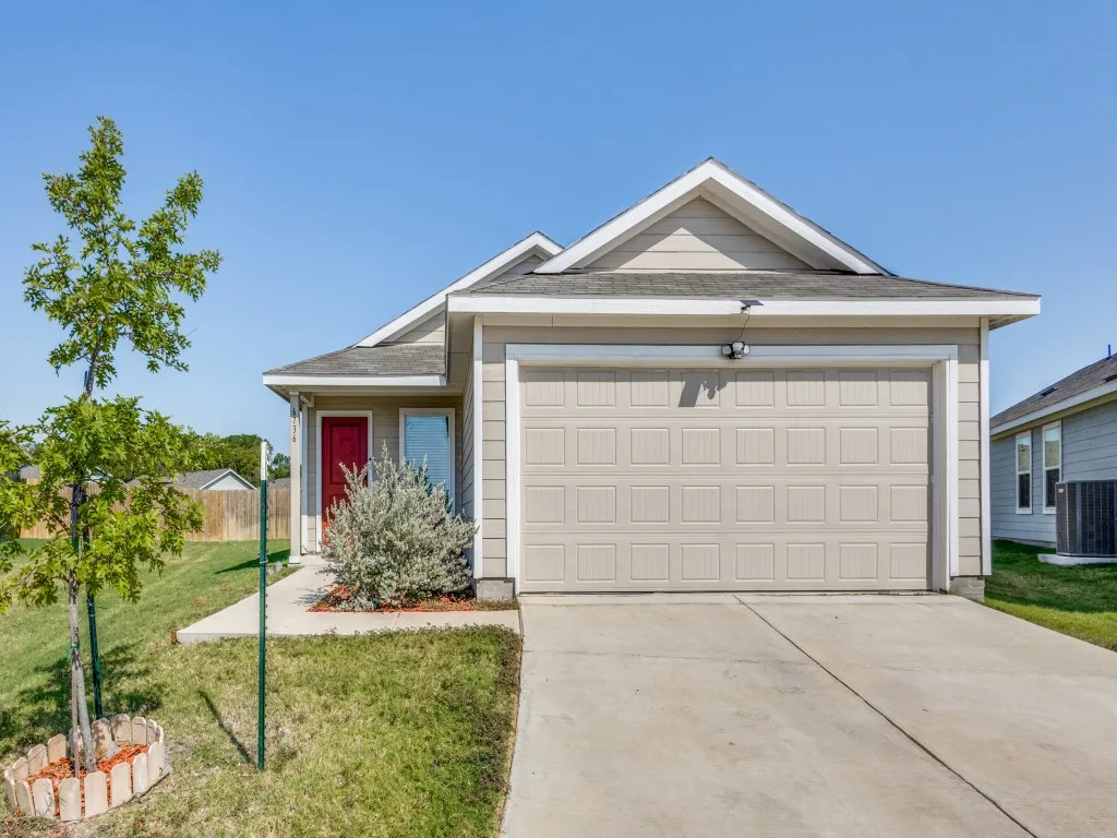Single Family Residence For Rent in Collin County , 6736 Bramblewood Drive, Princeton, Texas 75407, 4 Bedroom, 2 Bathroom, 2 Garage spaces, 1,599 Sqft, built in 2024, mls#21376478, Real Estate Agent in Princeton, Homes For Rent in Collin county, Homes For Rent in Princeton, Realtor in Princeton Texas, Real Estate Brokerage Independent Realty Texas, Luminita Cordes Realtor