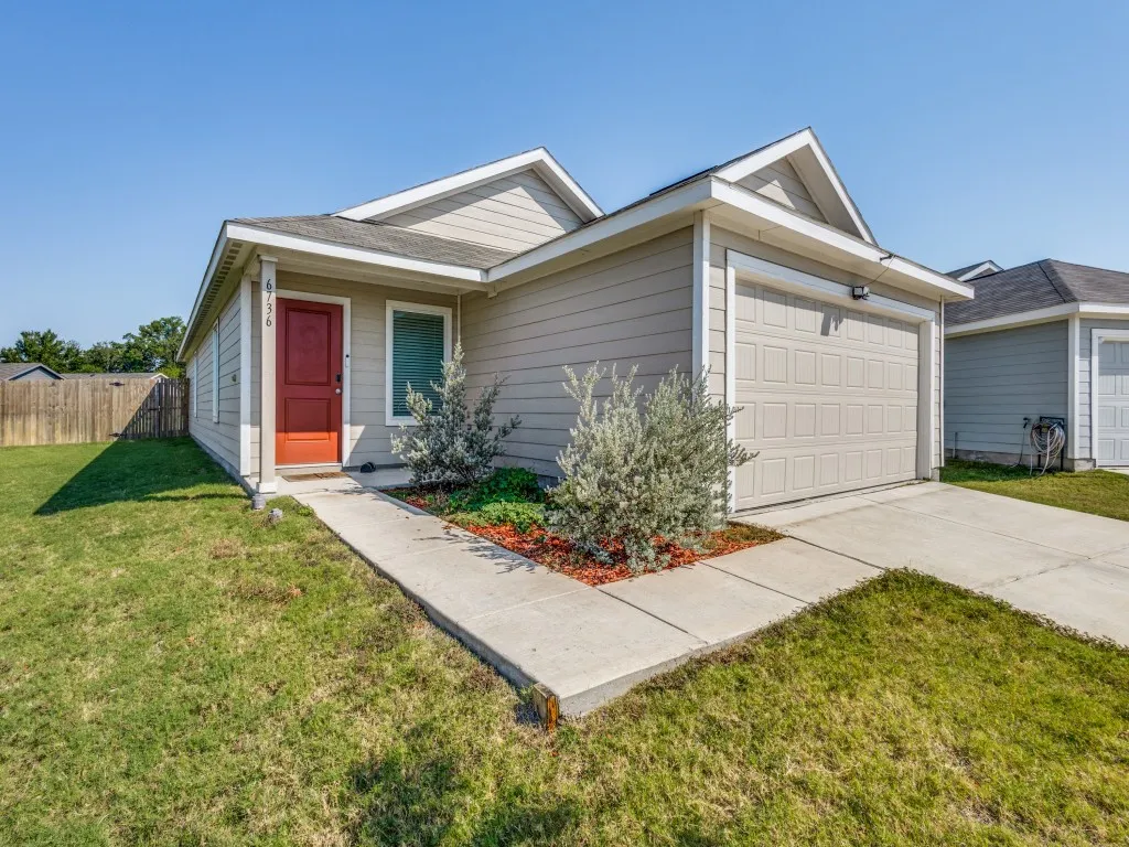Single Family Residence For Rent in Collin County , 6736 Bramblewood Drive, Princeton, Texas 75407, 4 Bedroom, 2 Bathroom, 2 Garage spaces, 1,599 Sqft, built in 2024, mls#21376478, Real Estate Agent in Princeton, Homes For Rent in Collin county, Homes For Rent in Princeton, Realtor in Princeton Texas, Real Estate Brokerage Independent Realty Texas, Luminita Cordes Realtor