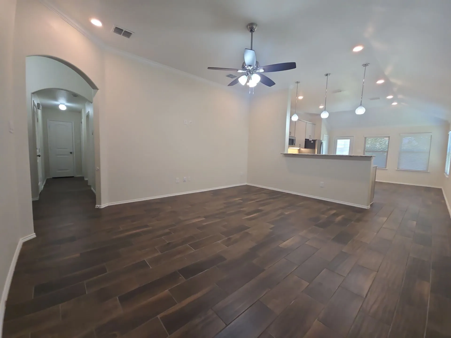 Single Family Residence For Rent in Denton County , 14516 Chino Drive, Fort Worth, Texas 76052, 3 Bedroom, 2 Bathroom, 2 Garage spaces, 1,686 Sqft, built in 2015, mls#21376487, Real Estate Agent in Fort Worth, Homes For Rent in Denton county, Homes For Rent in Fort Worth, Realtor in Fort Worth Texas, Real Estate Brokerage Independent Realty Texas, Luminita Cordes Realtor