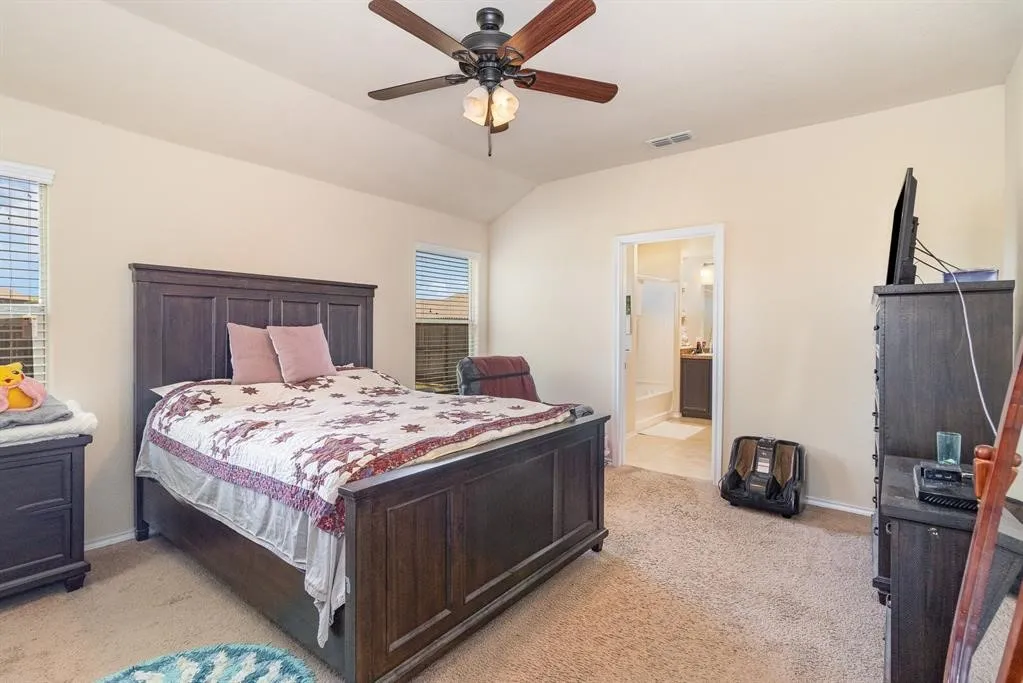 Single Family Residence For Rent in Tarrant County , 1629 Milledge Road, Fort Worth, Texas 76120, 4 Bedroom, 2 Bathroom, 2 Garage spaces, 1,772 Sqft, built in 2017, mls#21376491, Real Estate Agent in Fort Worth, Homes For Rent in Tarrant county, Homes For Rent in Fort Worth, Realtor in Fort Worth Texas, Real Estate Brokerage Independent Realty Texas, Luminita Cordes Realtor