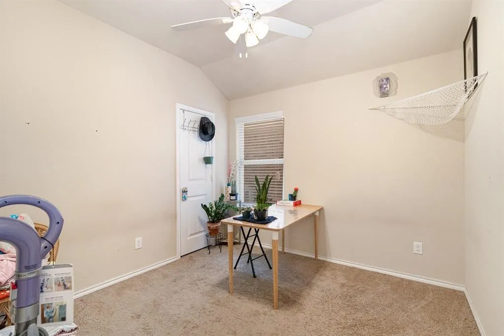 Single Family Residence For Rent in Tarrant County , 1629 Milledge Road, Fort Worth, Texas 76120, 4 Bedroom, 2 Bathroom, 2 Garage spaces, 1,772 Sqft, built in 2017, mls#21376491, Real Estate Agent in Fort Worth, Homes For Rent in Tarrant county, Homes For Rent in Fort Worth, Realtor in Fort Worth Texas, Real Estate Brokerage Independent Realty Texas, Luminita Cordes Realtor