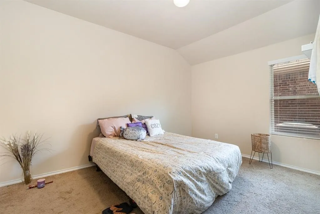 Single Family Residence For Rent in Tarrant County , 1629 Milledge Road, Fort Worth, Texas 76120, 4 Bedroom, 2 Bathroom, 2 Garage spaces, 1,772 Sqft, built in 2017, mls#21376491, Real Estate Agent in Fort Worth, Homes For Rent in Tarrant county, Homes For Rent in Fort Worth, Realtor in Fort Worth Texas, Real Estate Brokerage Independent Realty Texas, Luminita Cordes Realtor