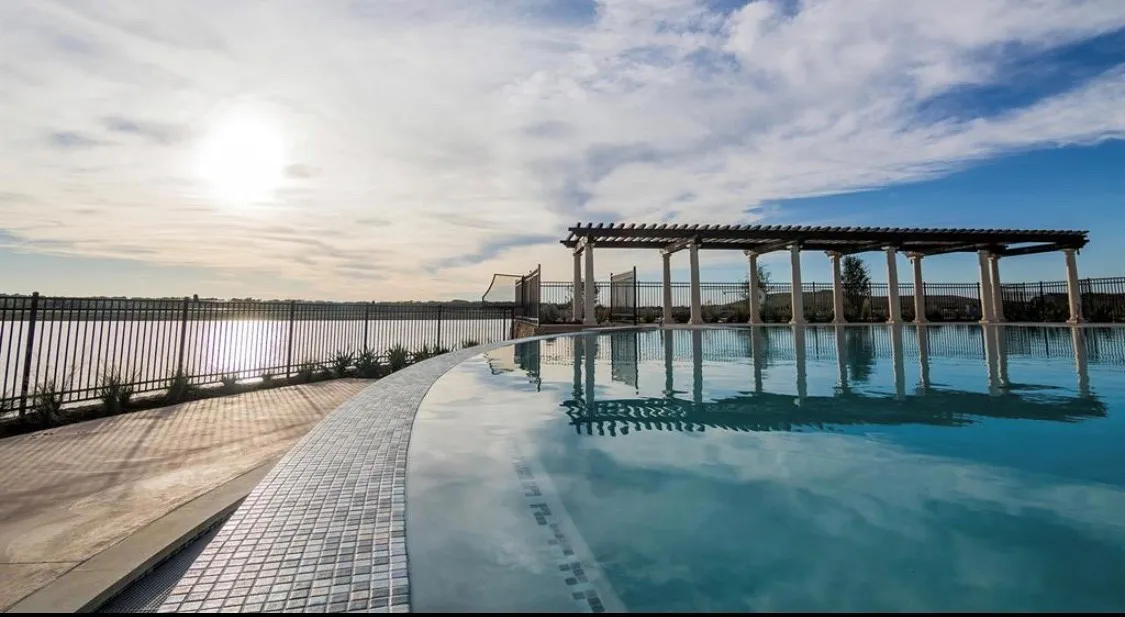 Amenities: The 21+ adult infinity edge pool
