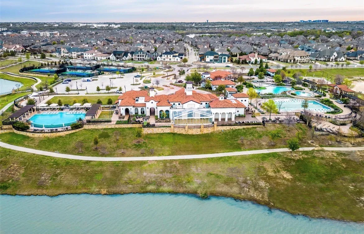 Aerial View of amenities: 5 swimming pools, lake, event center, conference center, lake club, tennis courts, neighborhood