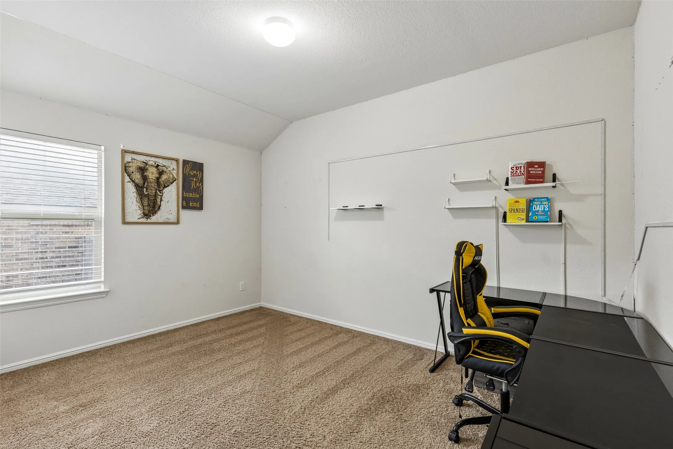 Single Family Residence For Sale in Tarrant County , 9213 Hill Topper Trail, Fort Worth, Texas 76131, 4 Bedroom, 2 Bathroom, 2 Garage spaces, 1,797 Sqft, built in 2019, mls#21373748, Real Estate Agent in Fort Worth, Homes For Sale in Tarrant county, Homes For Sale in Fort Worth, Realtor in Fort Worth Texas, Real Estate Brokerage Independent Realty Texas, Luminita Cordes Realtor