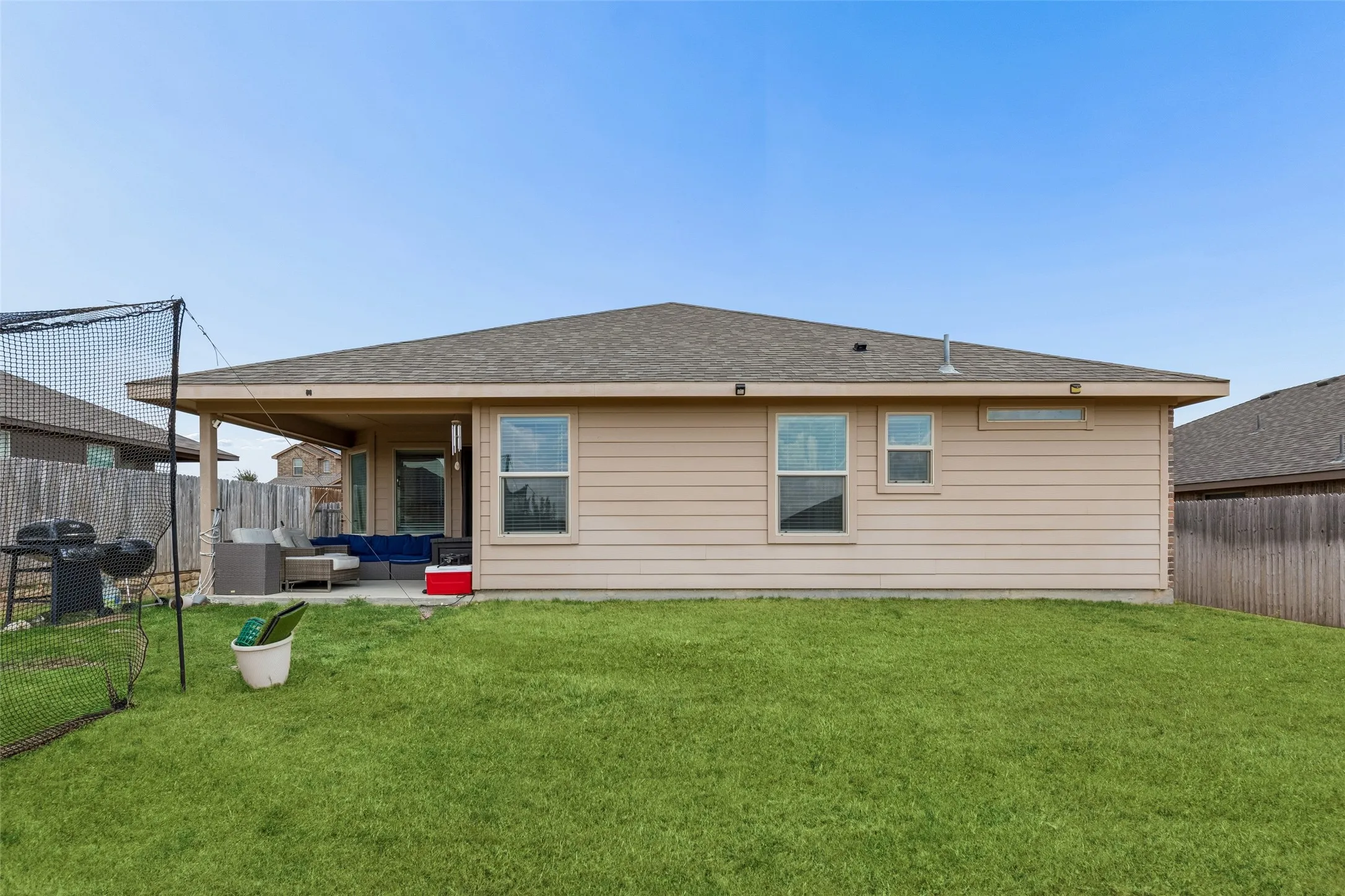 Single Family Residence For Sale in Tarrant County , 9213 Hill Topper Trail, Fort Worth, Texas 76131, 4 Bedroom, 2 Bathroom, 2 Garage spaces, 1,797 Sqft, built in 2019, mls#21373748, Real Estate Agent in Fort Worth, Homes For Sale in Tarrant county, Homes For Sale in Fort Worth, Realtor in Fort Worth Texas, Real Estate Brokerage Independent Realty Texas, Luminita Cordes Realtor